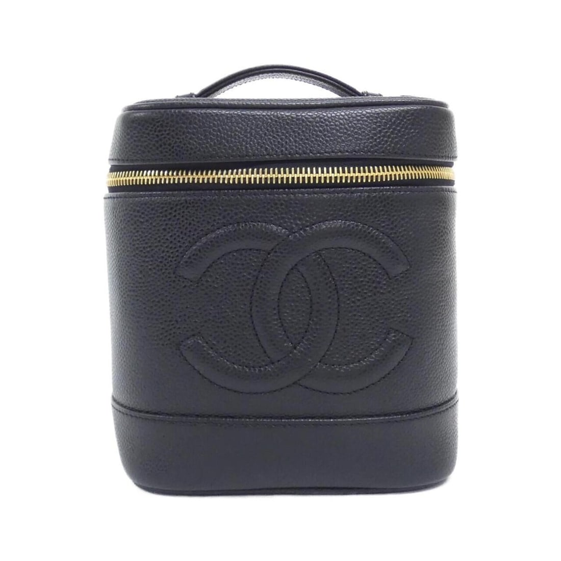 Chanel 1998 handbag: --- Catalog ---Category: SizeSize (HxWxD): 17cm x 15cm x 13cm / 6.69'' x 5.9'' x 5.11''Category: DesignType: HandbagColor: BlackGender: WomenMaterial: Grained Calfskin Hardware Color: GoldCategory: Ge