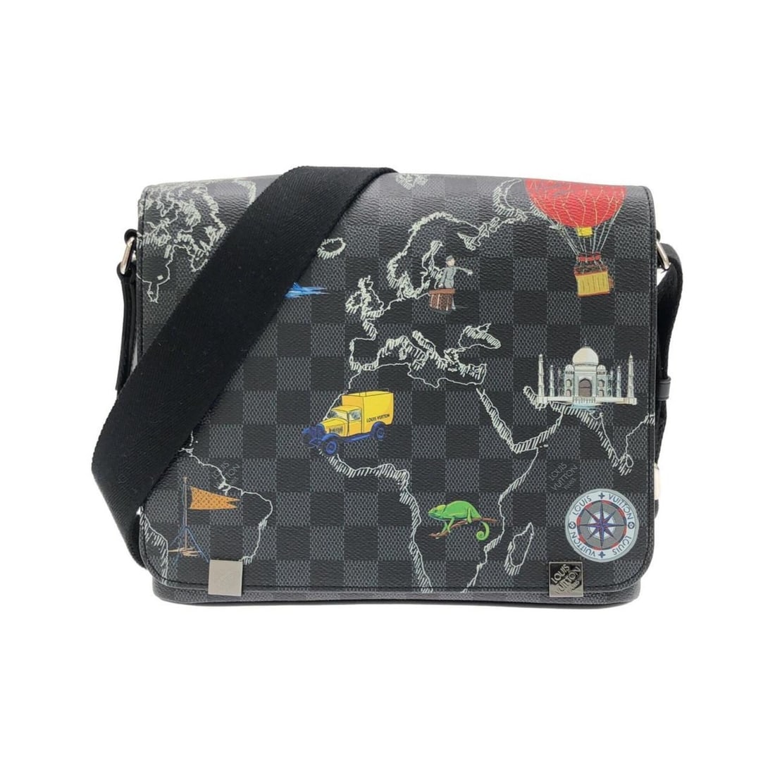 Louis Vuitton Damier Graphite Map District N40238 Shoulder Bag: --- Catalog ---Category: SizeSize (HxWxD): 21.5cm x 25cm x 7cm / 8.46'' x 9.84'' x 2.75''Category: DesignType: Shoulder bagColor: GraphiteGender: Men,WomenMaterial: Coated canvas Hardware Color: Silve