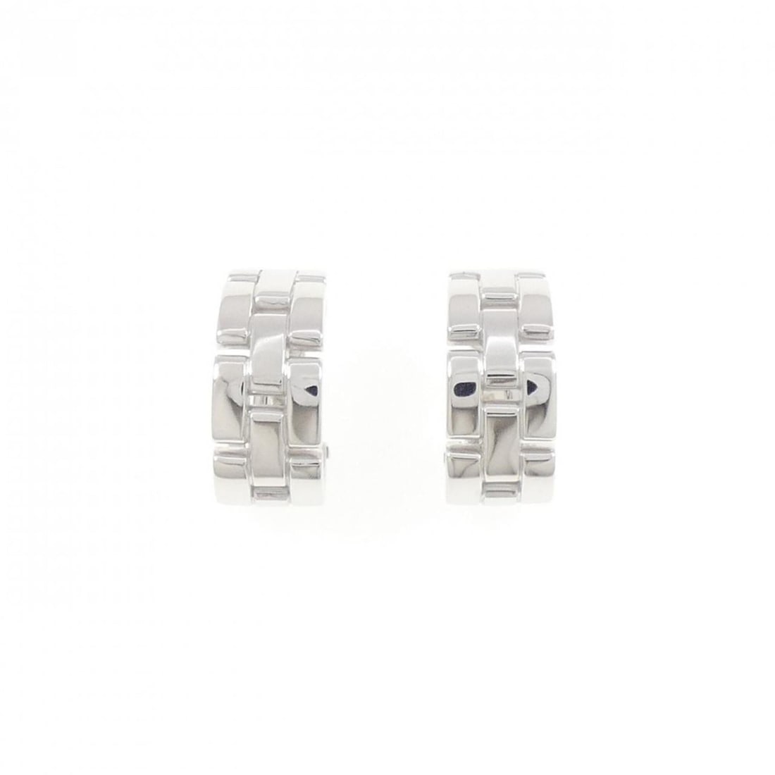 Cartier Maillon Panthère Earrings: --- Catalog ---Category: SizeSize (HxWxD): 16.30mm x 7.50mm / 0.64'' x 0.30''Category: DesignType: Hoop earringsGender: WomenMaterial: White gold (18K)Category: GeneralMPN: CRN8023100Brand: Cartier---