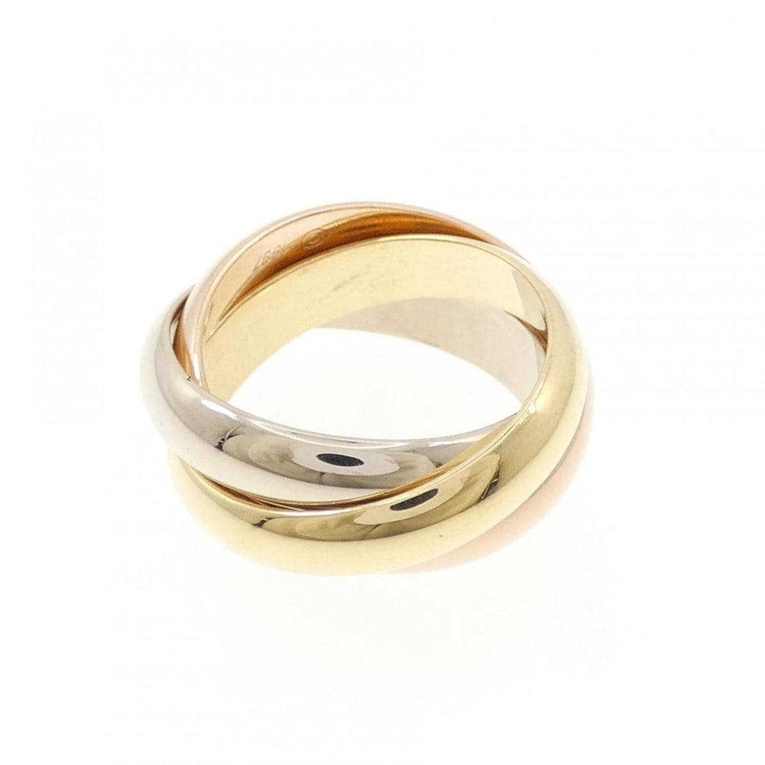Cartier Trinity Ring: --- Catalog ---Category: SizeUS Size: 6Brand Size: 51Category: DesignType: Band ringGender: WomenMaterial: Pink gold (18K), White gold (18K), Yellow gold (18K)Category: GeneralBrand: Cartier--- Item L
