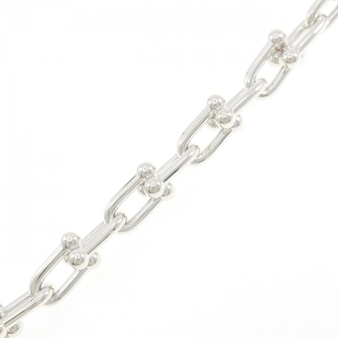 Tiffany HardWear Link Large Bracelet: --- Catalog ---Category: SizeLength: 18.5cm / 7.28''Category: DesignType: Charm braceletGender: WomenMaterial: Silver 925Category: GeneralBrand: Tiffany--- Item List ---Section: ConditionRanking: