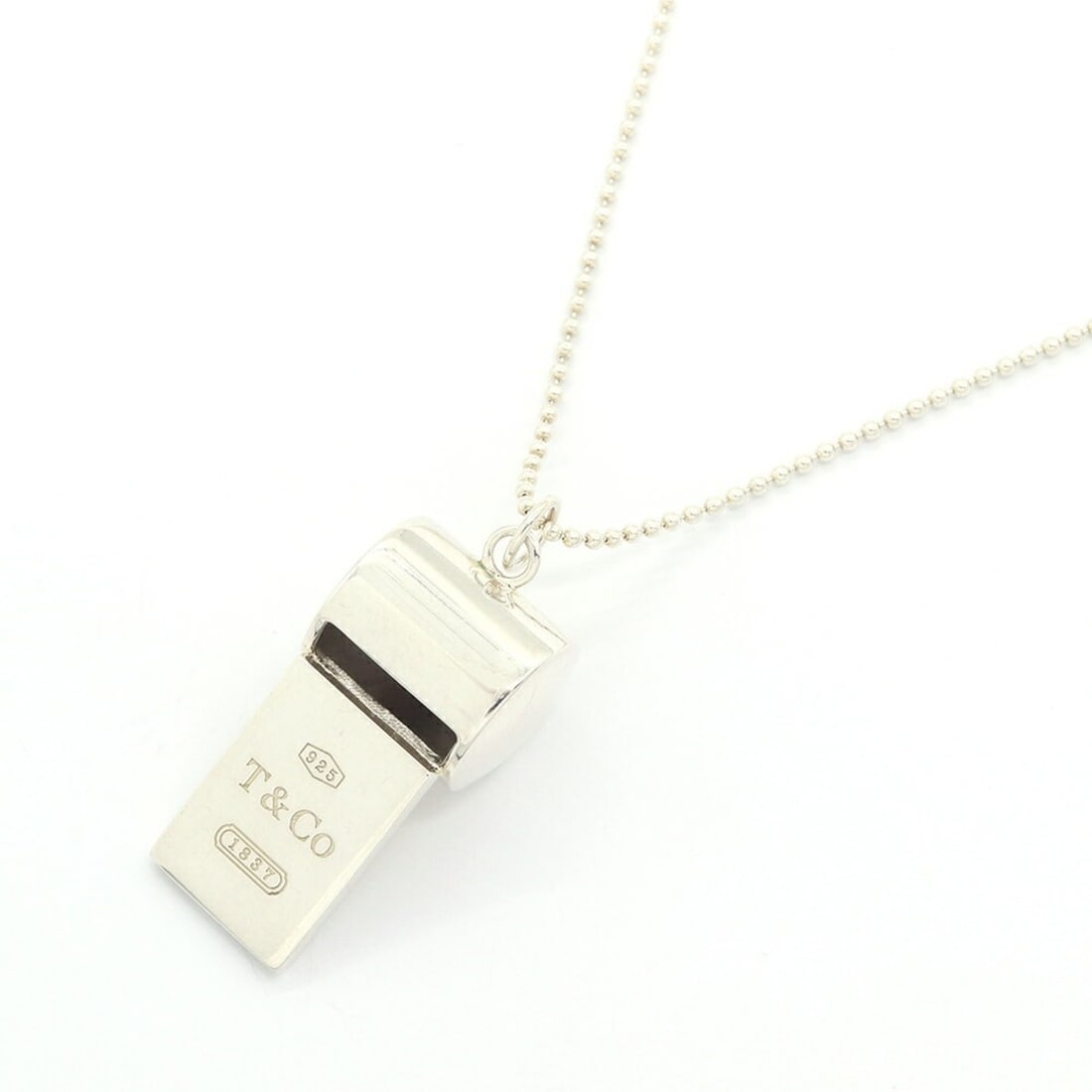 Tiffany & Co. Necklace Whistle Sterling Silver 925 Ball Chain Long Men's TIFFANY: --- Catalog ---Category: SizeWidth: 2mm / 0.08''Weight: 29.7g / 1.04oz.Pendant Size: 42mm x 23mm / 1.65'' x 0.9''Neck Circumference: 80.5 cm / 31.69''Category: DesignGender: MenMaterial: Sterling silv