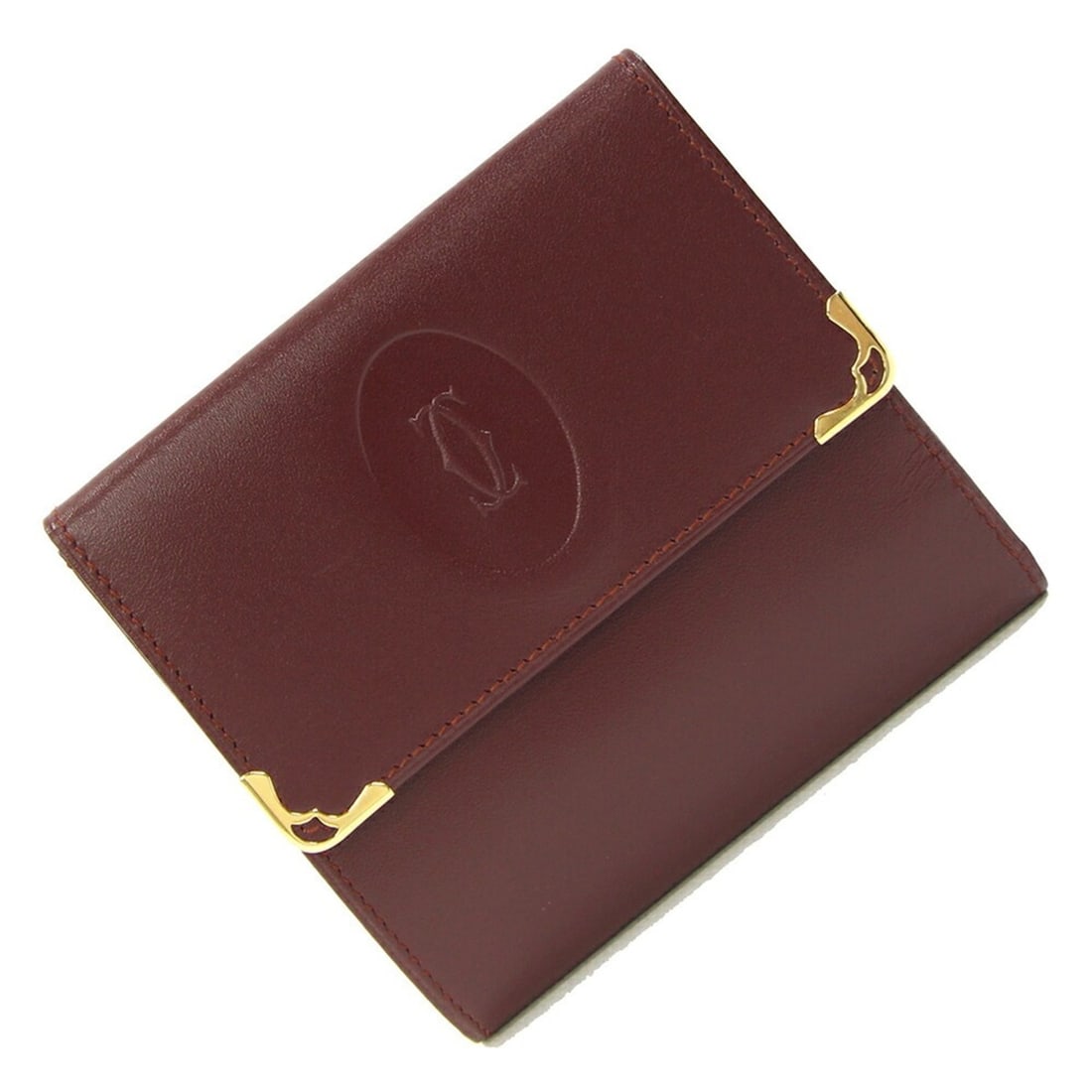 Cartier Must Bordeaux Compact Wallet Mini Bi-fold for Women: --- Catalog ---Category: SizeSize (HxWxD): 9.5cm x 10cm x 2cm / 3.74'' x 3.93'' x 0.78''Category: DesignType: Wallet (bi-fold)Color: BordeauxGender: WomenMaterial: Leather Category: GeneralLine: MustB