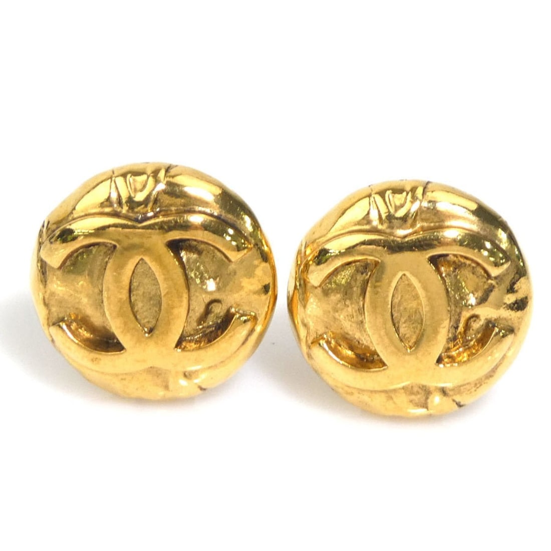 Chanel earrings, Coco Mark design, metal, gold, women's, e62014i: --- Catalog ---Category: DesignType: Clip earringsColor: GoldGender: WomenMaterial: MetalCategory: GeneralBrand: ChanelCountry of Origin: France--- Item List ---Section: ConditionRanking: Rank AB Used