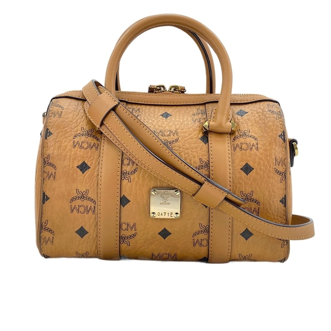 MCM Visetos Monogram 2-Way Handbag, Brown: --- Catalog ---Category: SizeHandle Drop: 6.00cm / 2.36''Size (HxWxD): 16cm x 22cm x 10cm / 6.29'' x 8.66'' x 3.93''Strap Length: 120cm - 150cm / 47.24'' - 59.05''Category: DesignType: HandbagColor: B