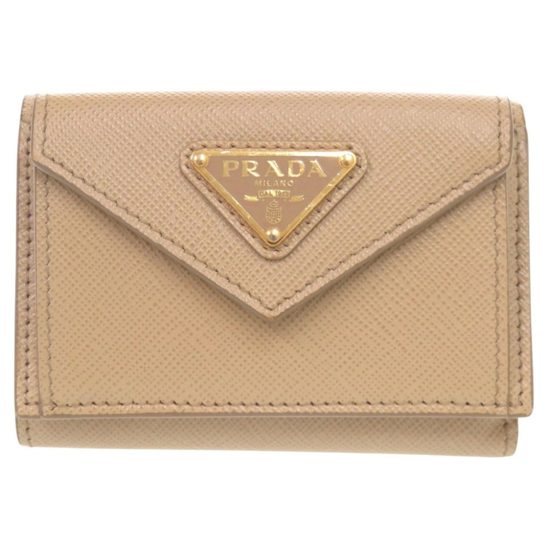 Excellent condition Prada Triangle Logo Saffiano Leather Tri-fold Wallet 1MH021 Beige 1253PRADA: --- Catalog ---Category: SizeSize (HxWxD): 7cm x 10cm x 3cm / 2.75'' x 3.93'' x 1.18''Category: DesignType: Wallet (tri-fold)Color: BeigeGender: WomenMaterial: Saffiano Category: GeneralMPN: 1MH021Bra