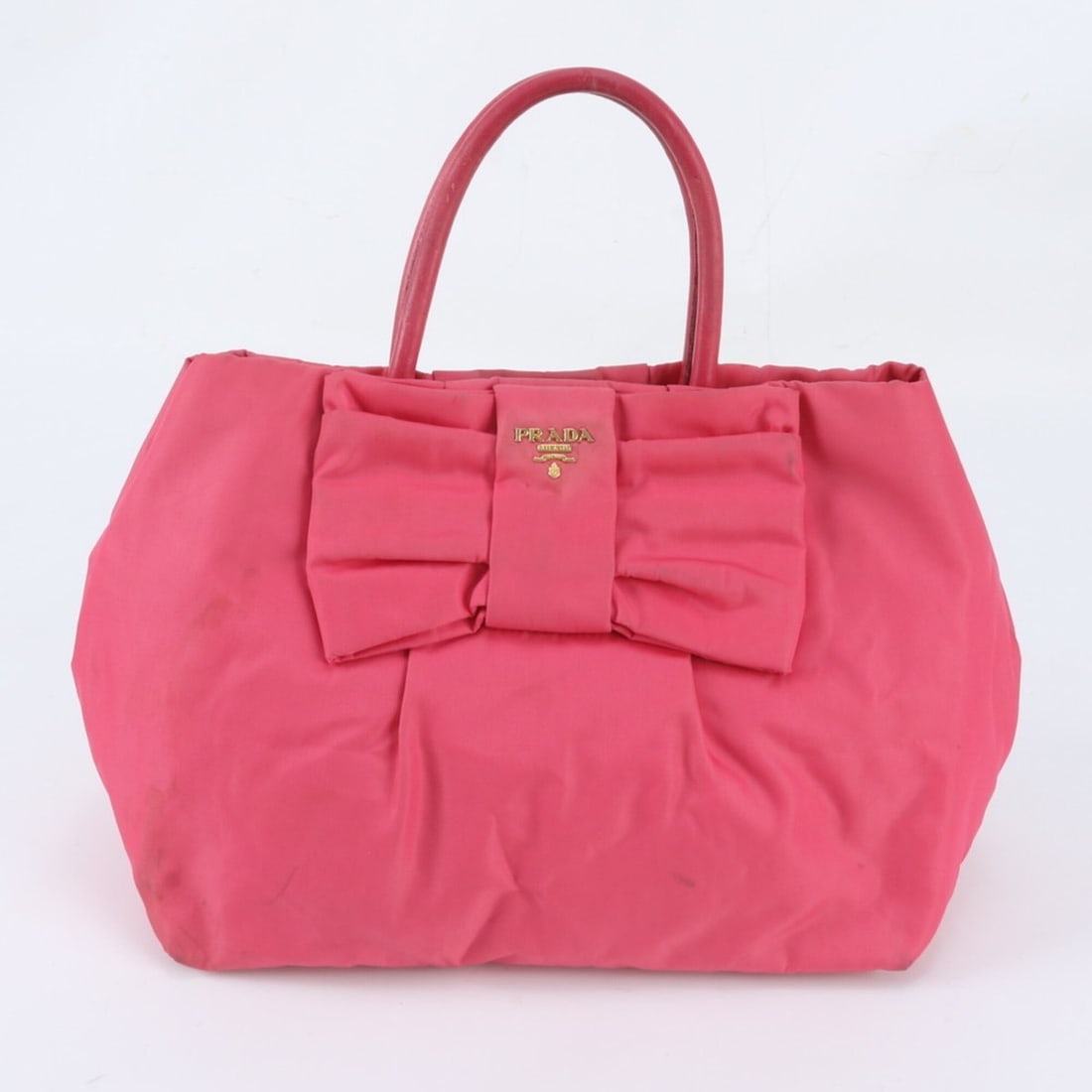 Prada Tessuto Nylon Ribbon Motif Leather Tote Bag Handbag Shoulder Brand Women's: --- Catalog ---Category: SizeSize (HxWxD): 25cm x 28cm x 15cm / 9.84'' x 11.02'' x 5.9''Category: DesignType: Handbag, Tote bagColor: PinkGender: WomenMaterial: Nylon , Leather Category: GeneralBrand: