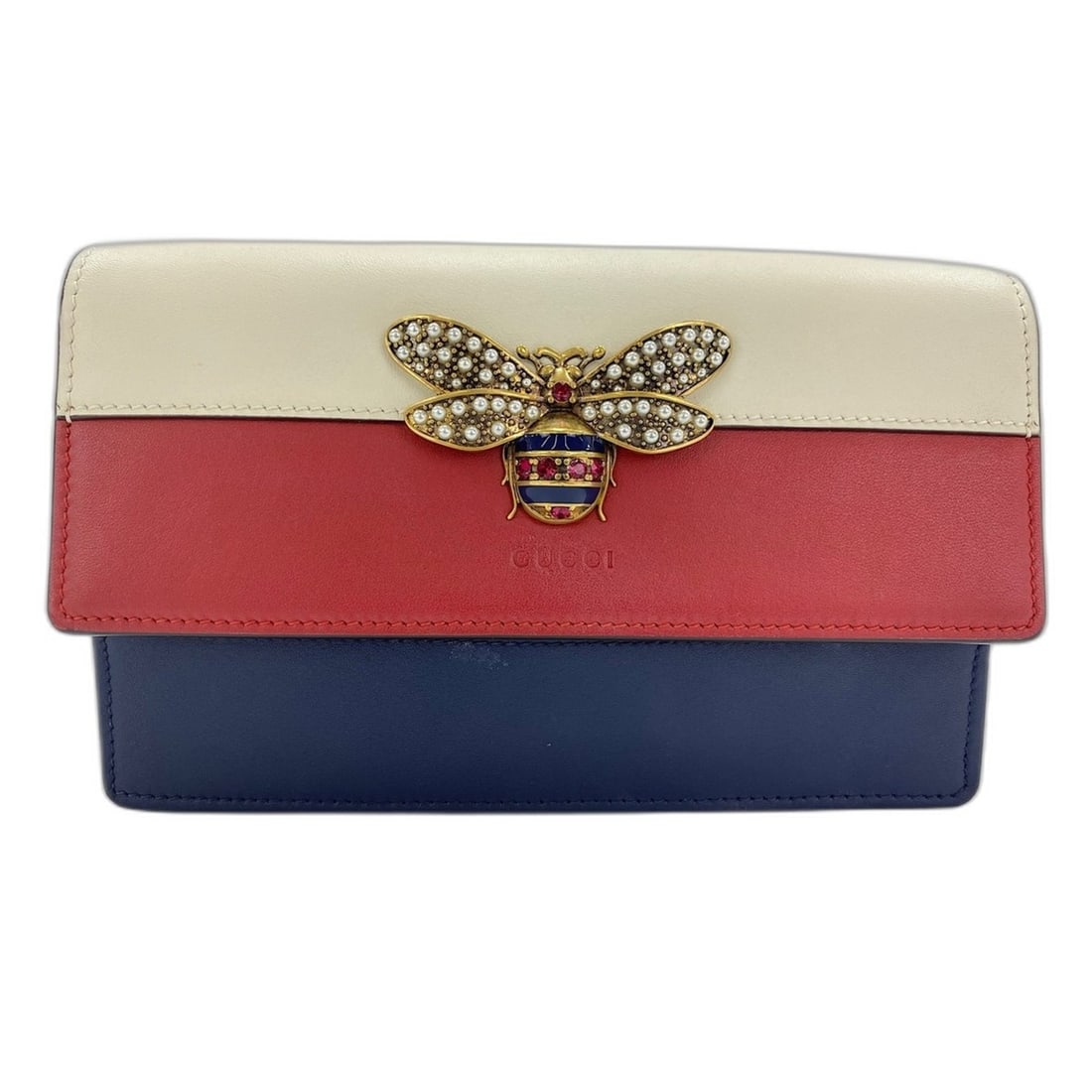 Gucci Queen Margaret Shoulder Bag, Red: --- Catalog ---Category: SizeSize (HxWxD): 12cm x 20cm x 3cm / 4.72'' x 7.87'' x 1.18''Strap Length: 122cm / 48.03''Category: DesignType: Shoulder bagColor: Red colorGender: WomenCategory: GeneralBran