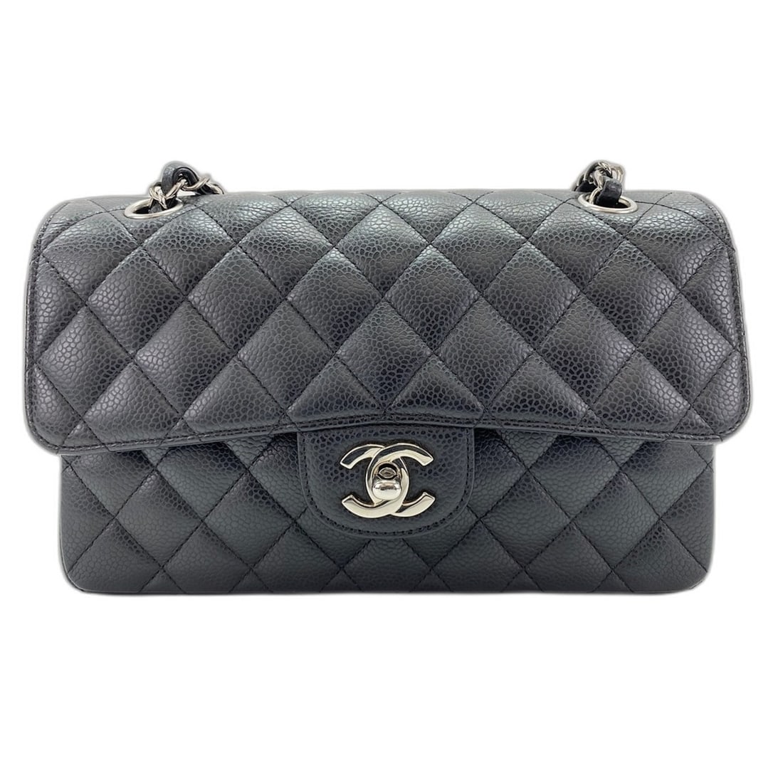 Chanel Matelassé 23 Shoulder Bag, Black: --- Catalog ---Category: SizeSize (HxWxD): 14cm x 23cm x 6cm / 5.51'' x 9.05'' x 2.36''Category: DesignType: Shoulder bagColor: BlackGender: WomenCategory: GeneralBrand: ChanelCountry of Origin: Franc