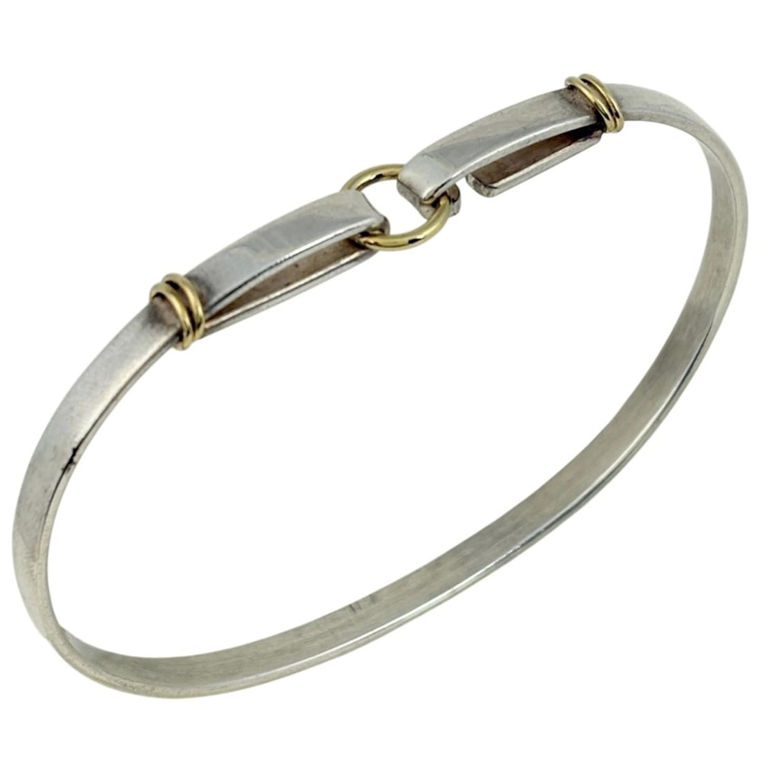 Tiffany & Co. Circle Hook Bangle Bracelet, Sterling Silver 925/750, Silver, Women's: --- Catalog ---Category: SizeLength: 18cm / 7.08''Category: DesignType: BangleColor: SilverGender: WomenMaterial: Silver 925Category: GeneralBrand: Tiffany--- Item List ---Section: ConditionRanking: R