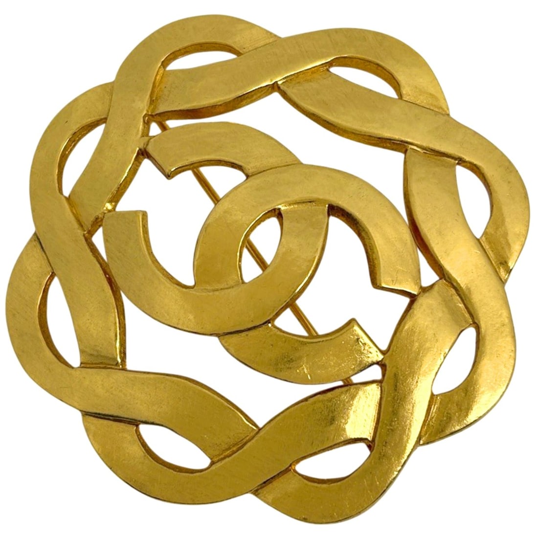 Chanel Coco Mark Brooch, GP Gold, Women's: --- Catalog ---Category: SizeSize (HxWxD): 5.5cm x 5.2cm / 2.16'' x 2.04''Category: DesignType: BroochColor: GoldGender: WomenMaterial: Gold platingCategory: GeneralBrand: Chanel--- Item List ---Secti