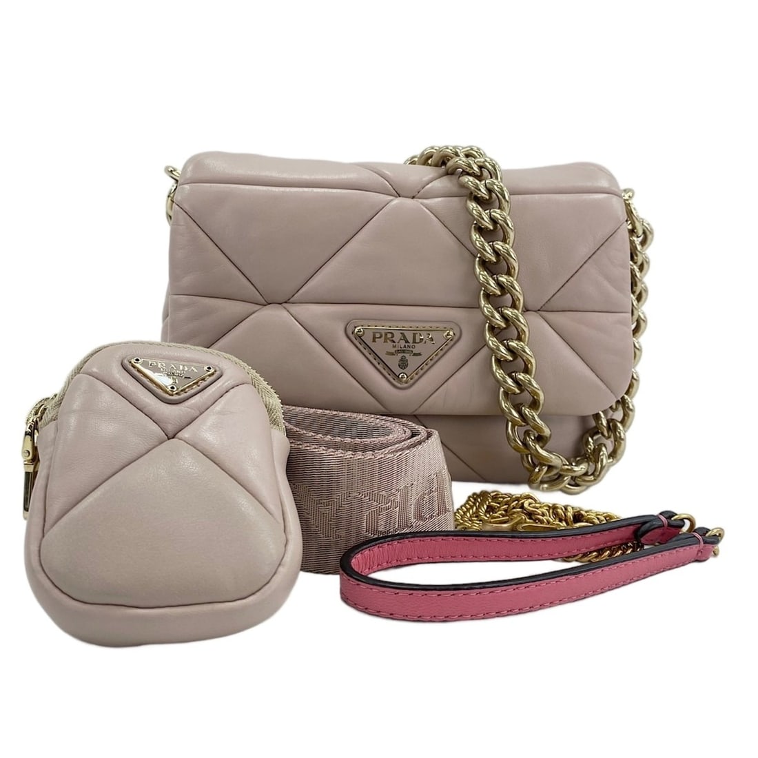 Prada shoulder bag, pink: --- Catalog ---Category: SizeSize (HxWxD): 15cm x 22cm x 7cm / 5.9'' x 8.66'' x 2.75''Category: DesignType: Shoulder bagColor: PinkGender: WomenCategory: GeneralBrand: Prada--- Item List ---Section: C