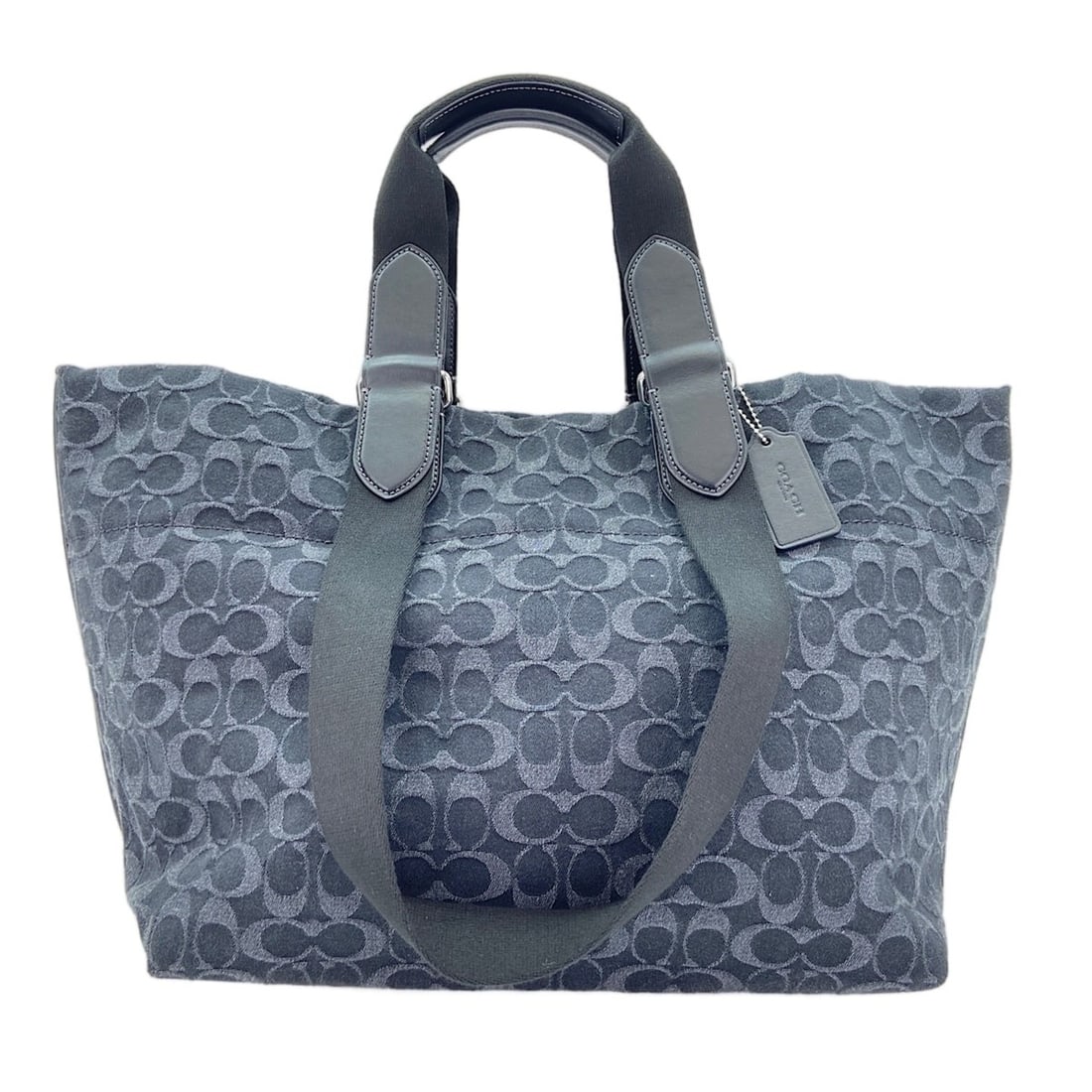 Coach Small Tour 2-Way Tote Bag, Black: --- Catalog ---Category: SizeSize (HxWxD): 30cm x 50cm x 20cm / 11.81'' x 19.68'' x 7.87''Category: DesignType: Tote bagColor: BlackGender: Men,WomenCategory: GeneralBrand: CoachCountry of Origin: USA