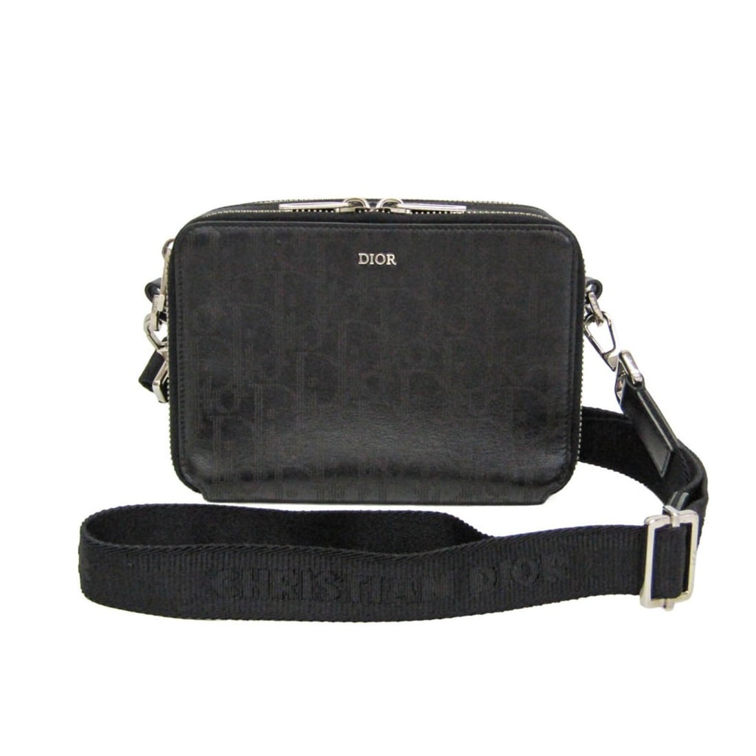 Christian Dior Oblique Galaxy Men's Leather Shoulder Bag Black: --- Catalog ---Category: SizeSize (HxWxD): 12cm x 17.5cm x 4.5cm / 4.72'' x 6.88'' x 1.77''Strap Length: 79cm - 138cm / 31.1'' - 54.33''Category: DesignType: Shoulder bagColor: BlackGender: MenClosure