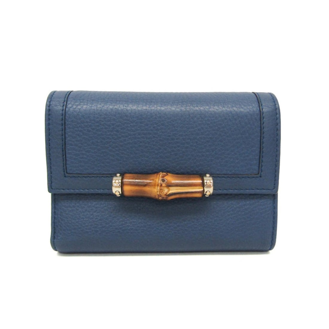 Gucci Bamboo 257017 Men,Women Leather Wallet (tri-fold) Blue: --- Catalog ---Category: SizeSize (HxWxD): 10cm x 14cm x 3.5cm / 3.93'' x 5.51'' x 1.37''Category: DesignType: Wallet (tri-fold)Color: BlueGender: Men,WomenClosure: Snap fastenerMaterial: Leather Inne