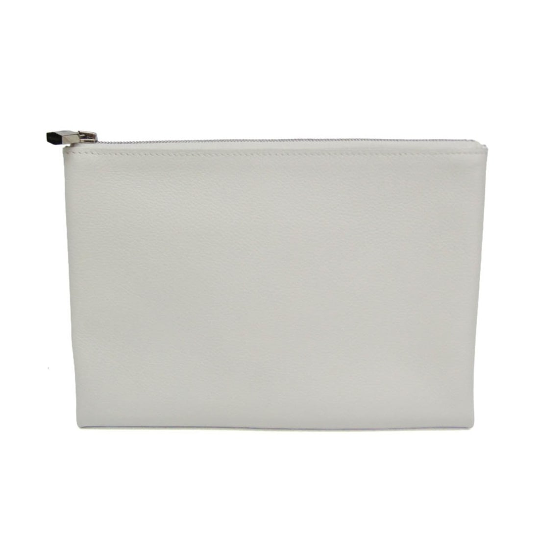 Hermes Atou GM Men,Women Evercalf Leather Pouch White: --- Catalog ---Category: SizeSize (HxWxD): 14cm x 19.5cm x 1.5cm / 5.51'' x 7.67'' x 0.59''Category: DesignType: PouchColor: WhiteGender: Men,WomenClosure: ZipperMaterial: Evercalf leather Category: G