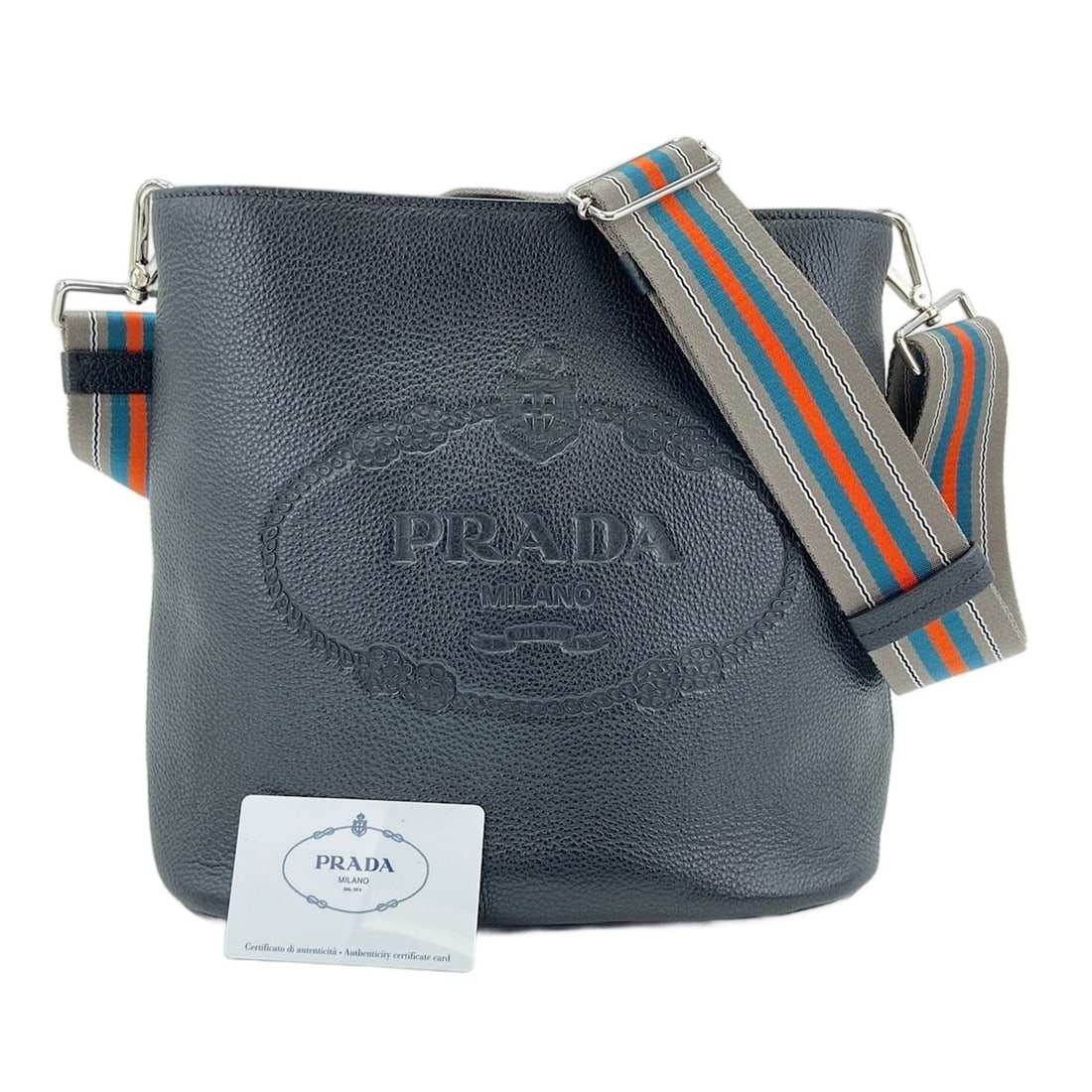 Prada PRADA Shoulder Bag Black: --- Catalog ---Category: SizeSize (HxWxD): 27cm x 31cm x 14cm / 10.62'' x 12.2'' x 5.51''Category: DesignType: Shoulder bagColor: BlackGender: Women,MenCategory: GeneralBrand: Prada--- Item List ---Se