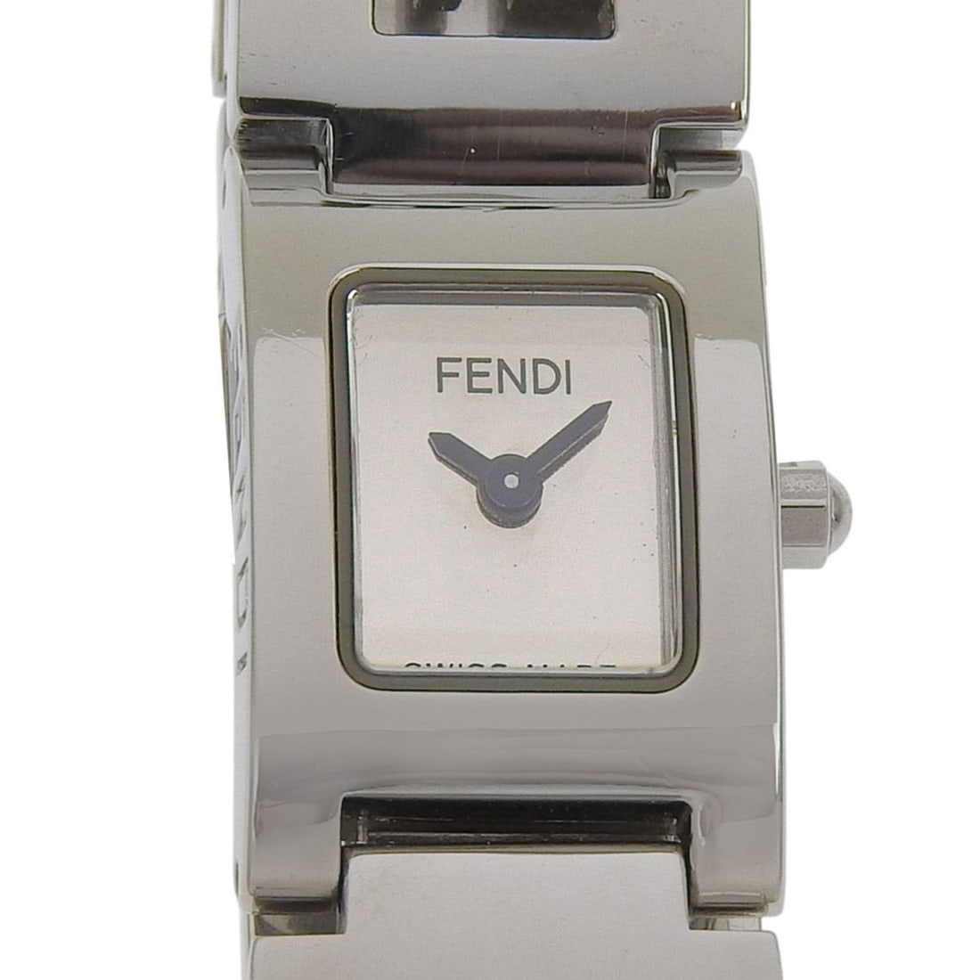 Fendi FENDI Logo Watch 3150L Stainless Steel Quartz Analog Display Silver Dial Women's: --- Catalog ---Category: SizeWrist Size: 16.5cm / 6.49''Case Diameter: 14mm / 0.55''Category: DesignType: WristwatchGender: WomenColor (Dial): SilverMaterial (Band): Stainless steelMaterial (Case): St