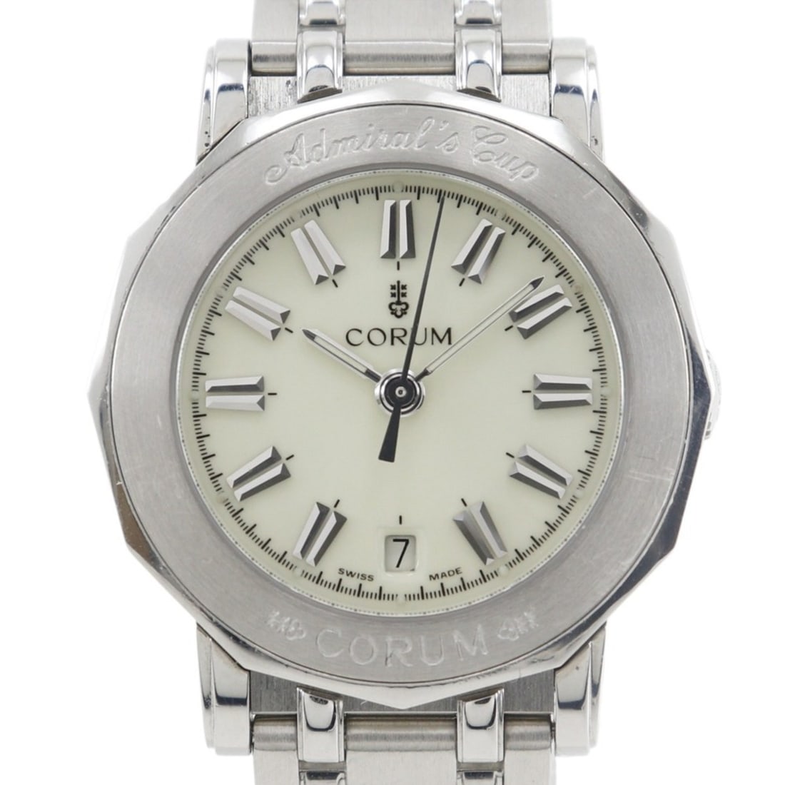 Corum Admiral's Cup Watch, 39.130.20.V585, Stainless Steel, Quartz Movement, Analog Display, Ivory: --- Catalog ---Category: SizeWrist Size: 14.5cm / 5.7''Case Diameter: 26mm / 1.02''Category: DesignType: WristwatchGender: WomenColor (Dial): IvoryMaterial (Band): Stainless steelMaterial (Case): Stai