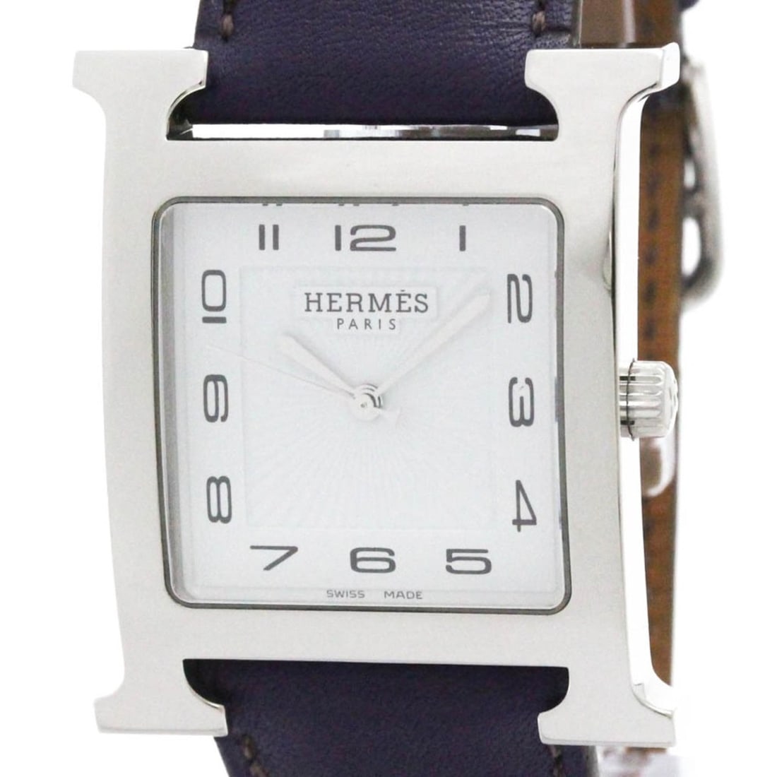 HERMES H Wach Steel Leather Quartz Mens Watch HH1.810 Polished: --- Catalog ---Category: SizeCase Diameter: 30mm / 1.18''Category: DesignType: WristwatchStyle: Dress/FormalGender: MenColor (Dial): WhiteMaterial (Band): LeatherMaterial (Case): Stainless steelCatego