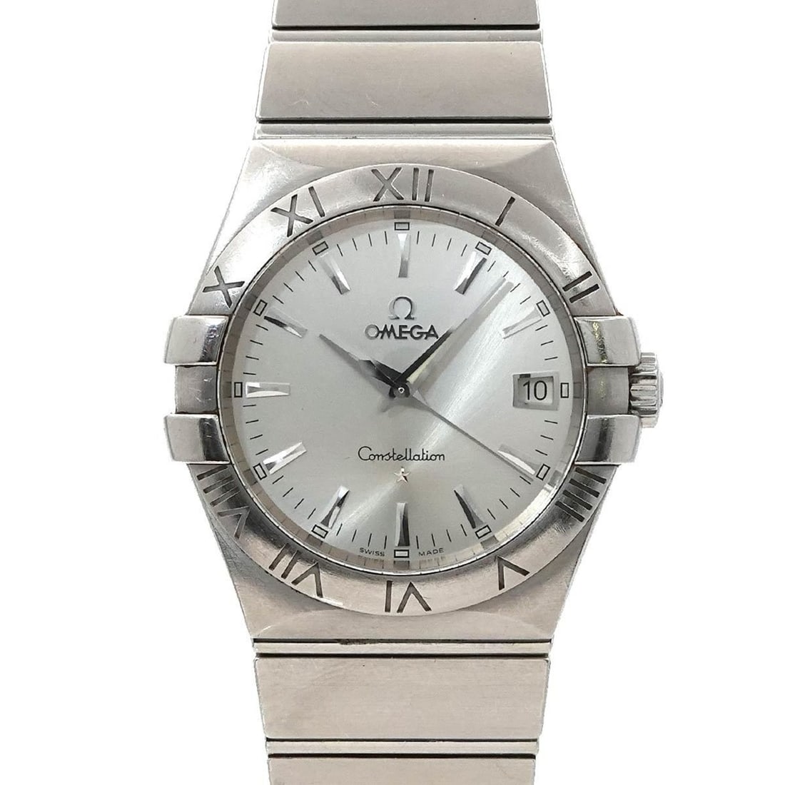 OMEGA Constellation 123 10 35 60 02 001 Men's Watch with Date, Silver Quartz Movement: --- Catalog ---Category: SizeWrist Size: 18cm / 7.08''Case Diameter: 41mm / 1.61''Category: DesignType: WristwatchGender: MenColor (Dial): SilverMaterial (Band): Stainless steelMaterial (Case): Stainl
