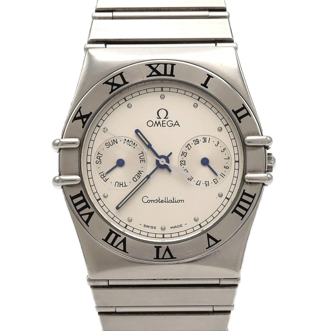 Omega Constellation Day-Date 1520.30 Stainless Steel Quartz Watch: --- Catalog ---Category: SizeWrist Size: 14cm / 5.51''Case Diameter: 32.5mm / 1.28''Category: DesignType: WristwatchGender: MenColor (Dial): SilverMaterial (Band): Stainless steelMaterial (Case): Stai