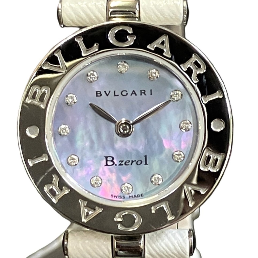 Bulgari BVLGARI B.zero1 watch, total weight 25.7g, stainless steel, genuine leather strap, diamond,: --- Catalog ---Category: SizeWrist Size: 13cm - 16.5cm / 5.11'' - 6.49''Case Diameter: 22mm / 0.87''Category: DesignType: WristwatchGender: MenMaterial (Band): LeatherMaterial (Case): Stainless steelC