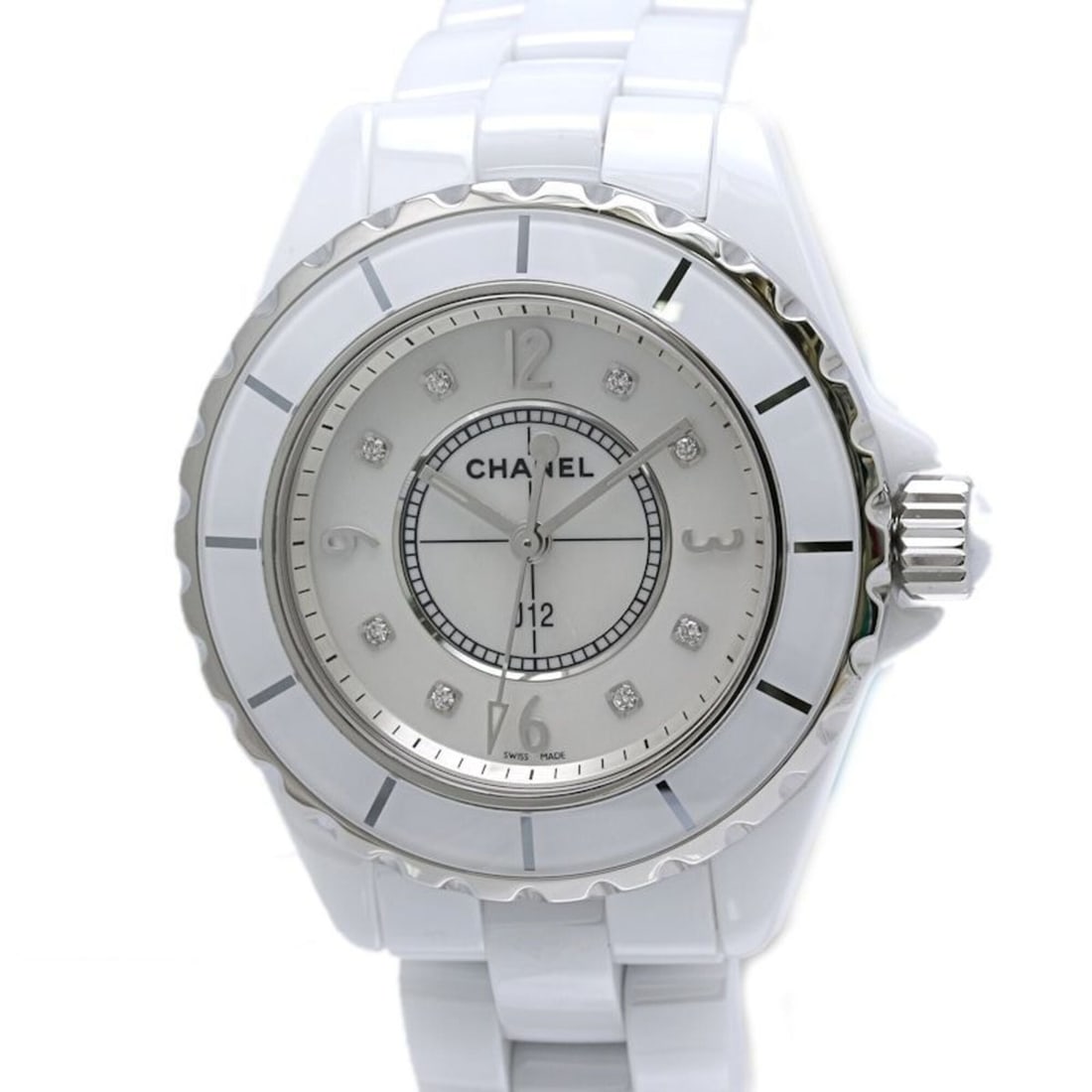 CHANEL J12 33mm 8P Diamond H2422 Women's Watch White Ceramic x Stainless Steel 40450: --- Catalog ---Category: SizeWrist Size: 18cm / 7.08''Case Diameter: 33mm / 1.3''Category: DesignType: WristwatchGender: WomenColor (Dial): White shellMaterial (Band): Ceramic, Stainless steelMaterial
