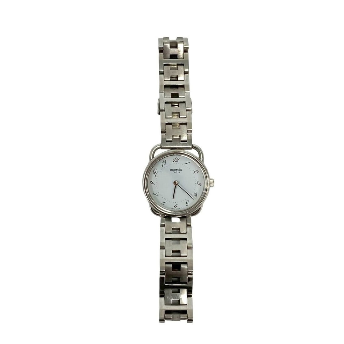 HERMES Vintage Arceau Stainless Steel Quartz Wristwatch, Silver, 39681: --- Catalog ---Category: SizeWrist Size: 16.5cm / 6.49''Case Diameter: 25mm / 0.98''Category: DesignType: WristwatchGender: WomenMaterial (Band): Stainless steelMaterial (Case): Stainless steelCategor