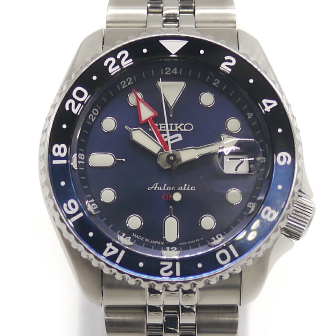 SEIKO 5 Sports SKX Series SBSC003 GMT Automatic Watch with Blue Dial: --- Catalog ---Category: SizeWrist Size: 20cm / 7.87''Case Diameter: 42.5mm / 1.67''Category: DesignType: WristwatchGender: MenColor (Dial): BlueMaterial (Band): Stainless steelMaterial (Case): Stainl