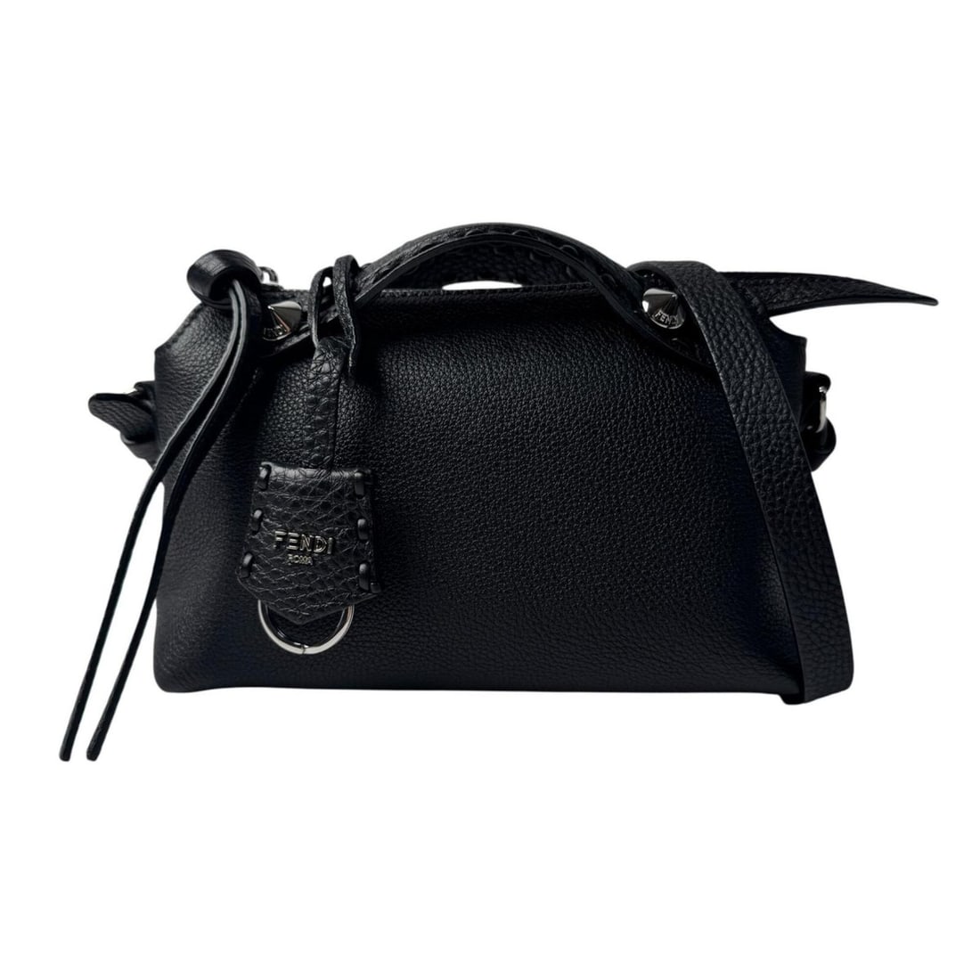 Fendi By The Way Selleria Mini Black 2-way Handbag Shoulder Bag Crossbody for Women: --- Catalog ---Category: SizeSize (HxWxD): 12.5cm x 21cm x 9.5cm / 4.92'' x 8.26'' x 3.74''Category: DesignType: Handbag, Shoulder bagColor: BlackGender: WomenMaterial: Leather Category: GeneralBrand: