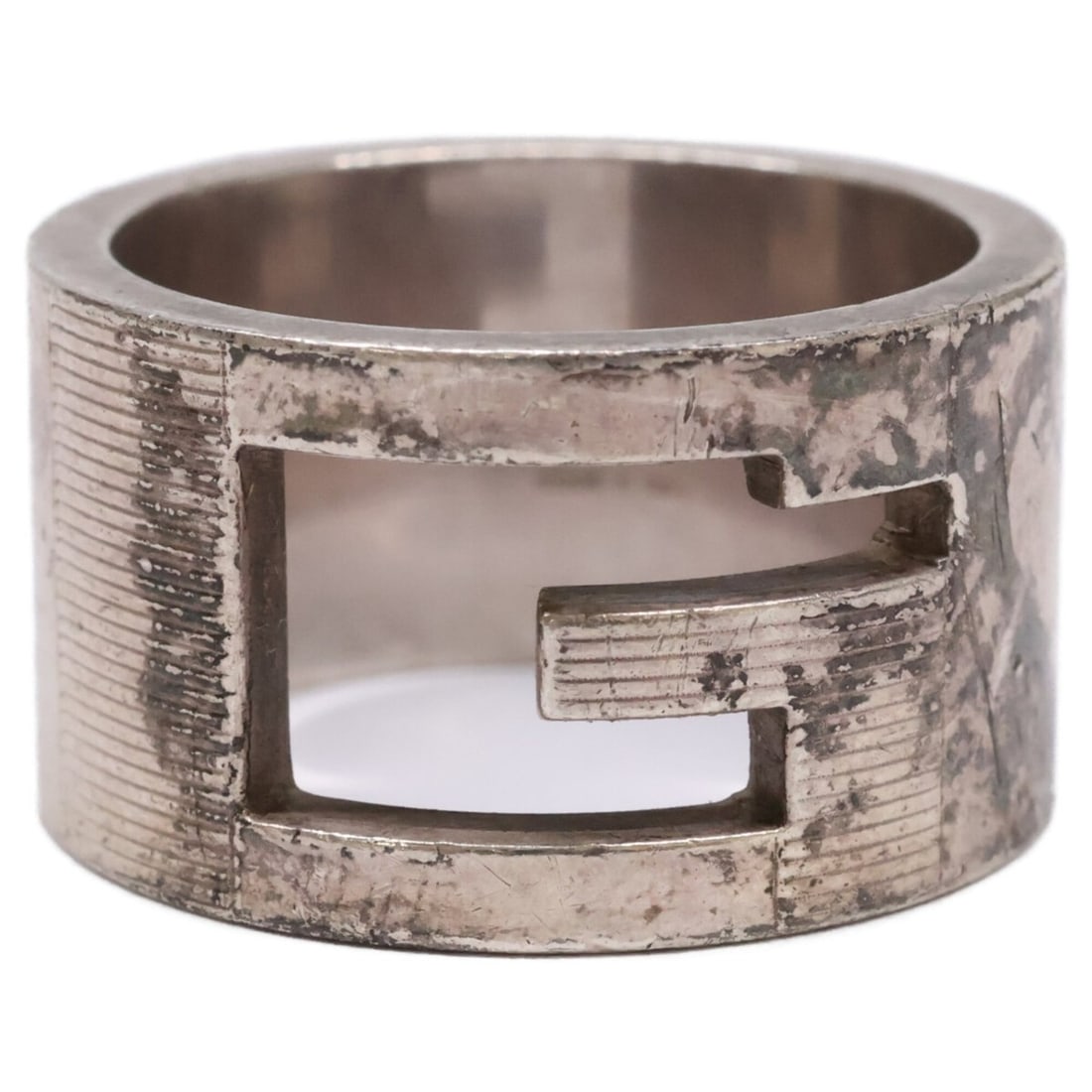 GUCCI SV925 Branded G Cutout Wide Ring, Silver, Women's: --- Catalog ---Category: SizeJP Size: 15US Size: 7.5Category: DesignType: Band ringColor: SilverGender: WomenMaterial: Silver 925Category: GeneralBrand: Gucci--- Item List ---Section: ConditionRanking