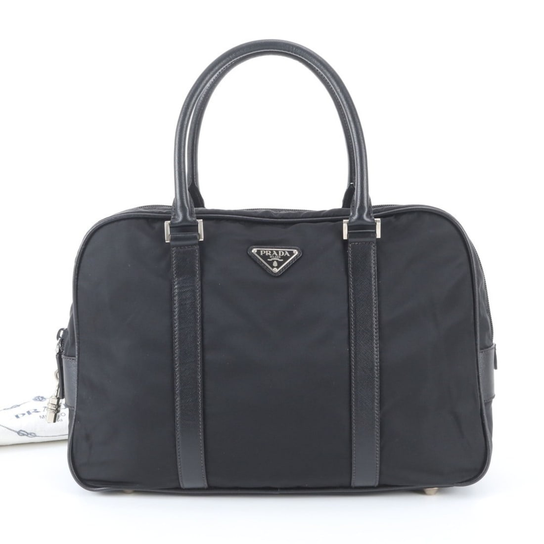 Prada Tessuto Nylon Saffiano Leather Handbag Tote Bag Black Men's: --- Catalog ---Category: SizeSize (HxWxD): 26cm x 39cm x 10cm / 10.23'' x 15.35'' x 3.93''Handle Length: 48cm / 18.89''Category: DesignType: Handbag, Tote bagColor: BlackGender: MenMaterial: Nylon , L