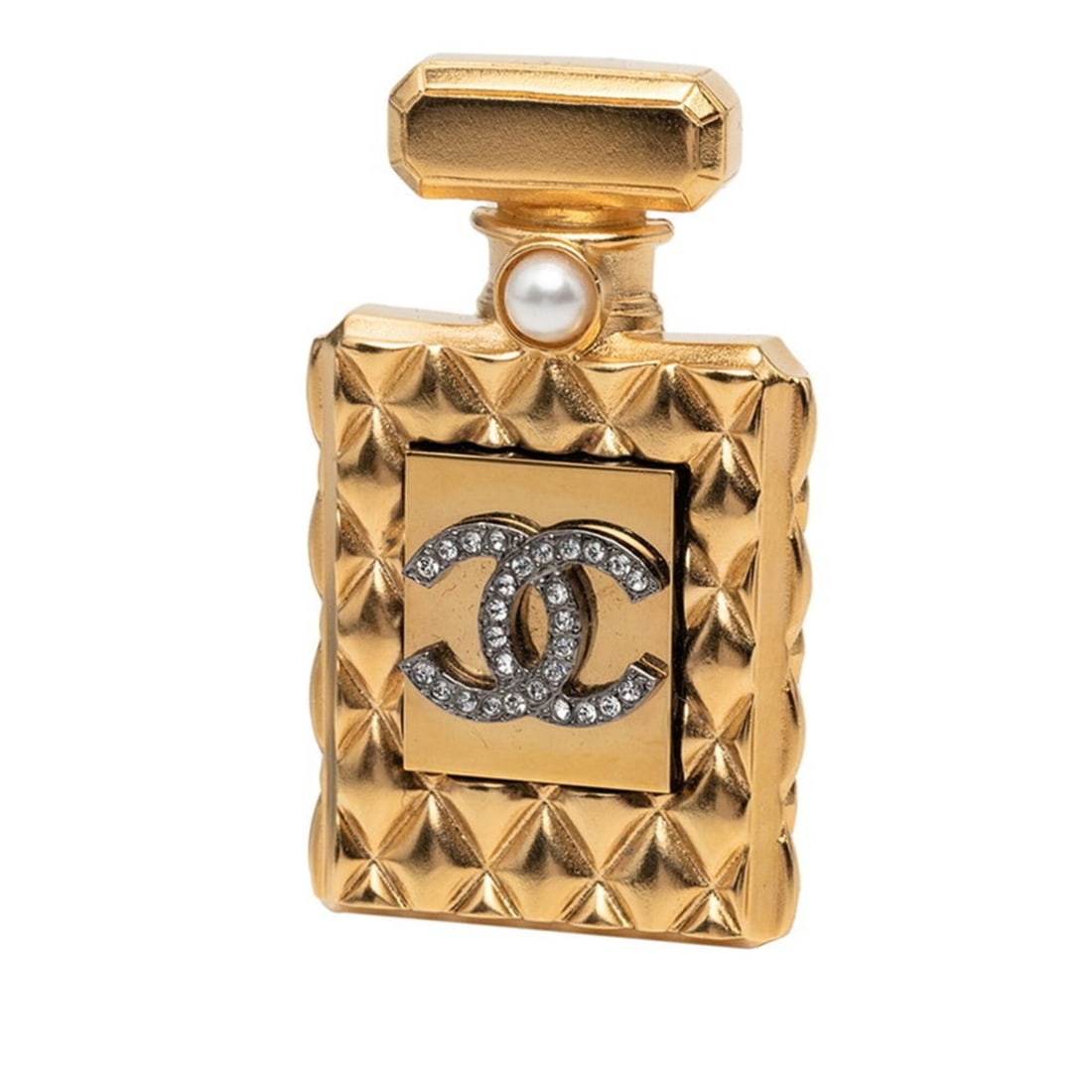 Chanel Coco Mark Matelassé Perfume Bottle F20A Brooch Gold Plated Rhinestone Faux Pearl Women's: --- Catalog ---Category: SizeSize (HxWxD): 4.8cm x 2.82cm / 1.88'' x 1.11''Category: DesignType: BroochColor: GoldGender: WomenMaterial: RhinestoneCategory: GeneralBrand: Chanel--- Item List ---Sectio