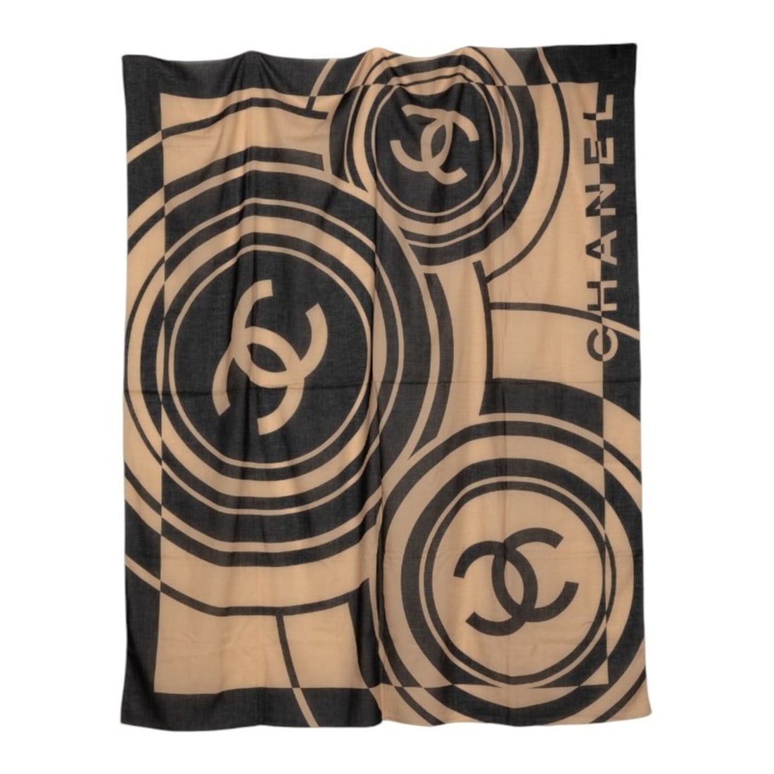 Chanel Coco Mark Scarf Muffler Stole Beige Black Cotton Women's CHANEL: --- Catalog ---Category: SizeSize (LxW): 1.3m x 1.54m / 51.18'' x 60.62''Category: DesignType: ScarfColor: Beige, BlackGender: WomenMaterial: Cotton Category: GeneralBrand: Chanel--- Item List ---Sect