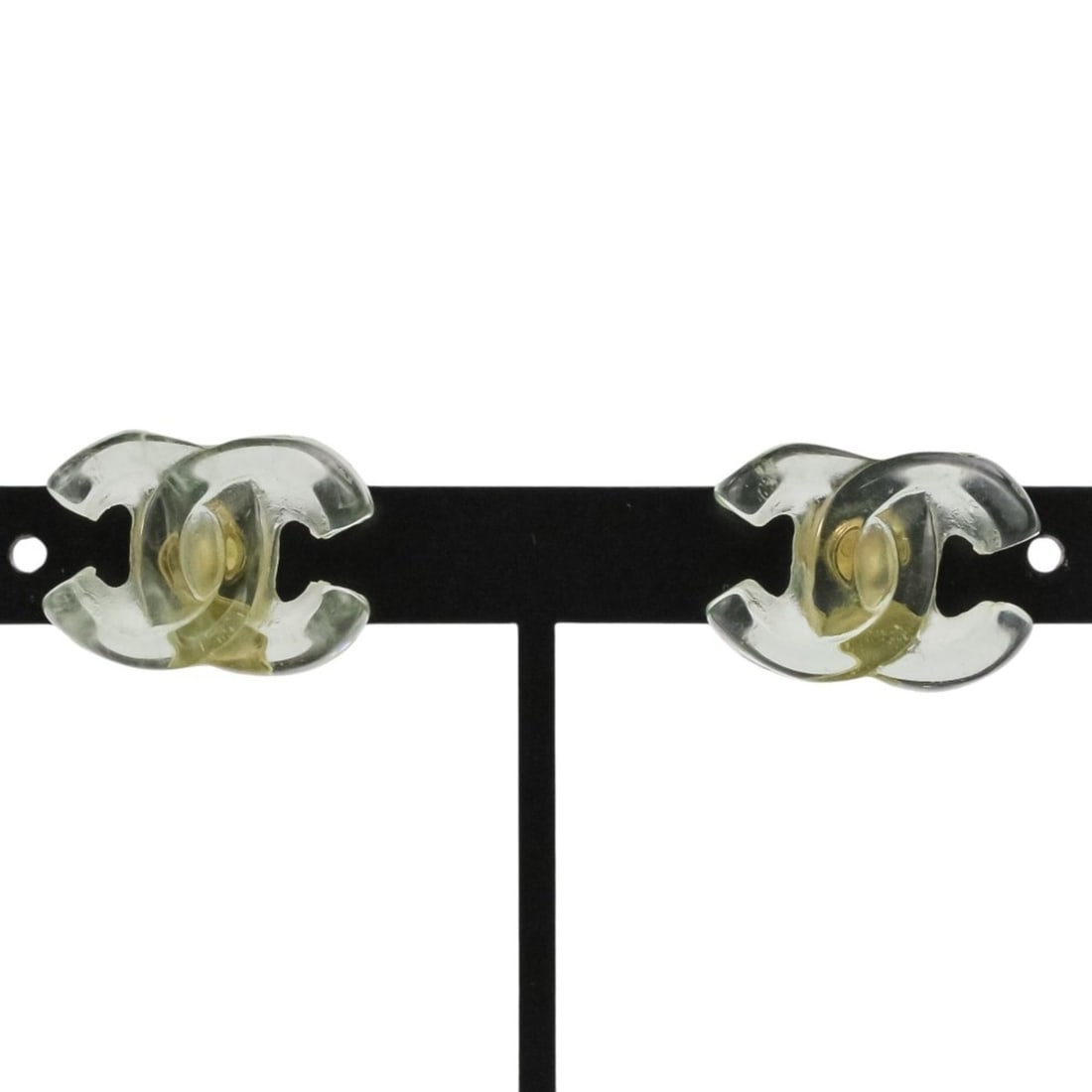 01P CHANEL Chanel Coco Mark Turnlock Plastic Earrings Mint Green Women's: --- Catalog ---Category: SizeWeight: 1.9g / 0.06oz.Size (HxWxD): 12.00mm x 16.00mm / 0.47'' x 0.63''Category: DesignType: Stud earringsColor: GreenGender: WomenMaterial: PlasticCategory: GeneralBrand: