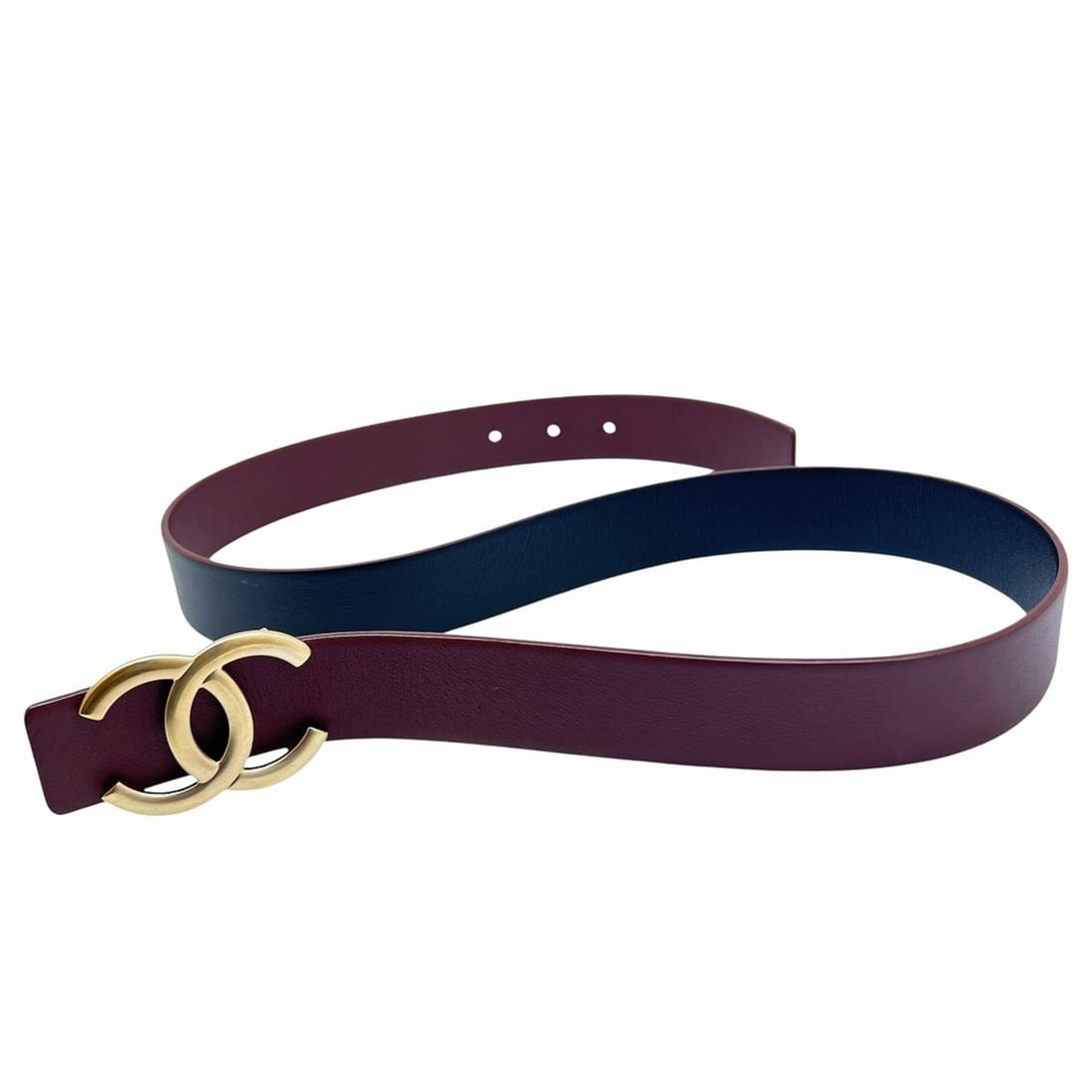CHANEL CC Belt Reversible Black Bordeaux 80cm B15B Buckle Champagne Gold Women's: --- Catalog ---Category: SizeLength: 77cm - 82cm / 30.31'' - 32.28''Category: DesignType: Standard beltColor: Black, BordeauxGender: WomenMaterial (Strap): Leather Category: GeneralBrand: Chanel--- It