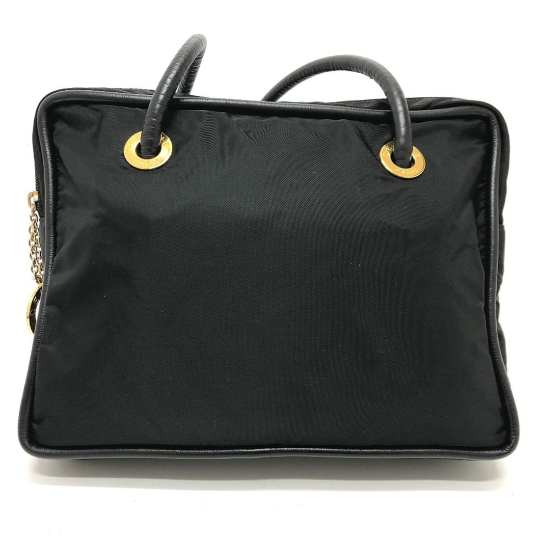 CELINE Circle Shoulder Bag Nylon Leather Women's Black G-231125-57: --- Catalog ---Category: SizeSize (HxWxD): 23.3cm x 31cm x 9cm / 9.17'' x 12.2'' x 3.54''Category: DesignType: Shoulder bagColor: BlackGender: WomenMaterial: Nylon , Leather Category: GeneralBrand: Ce