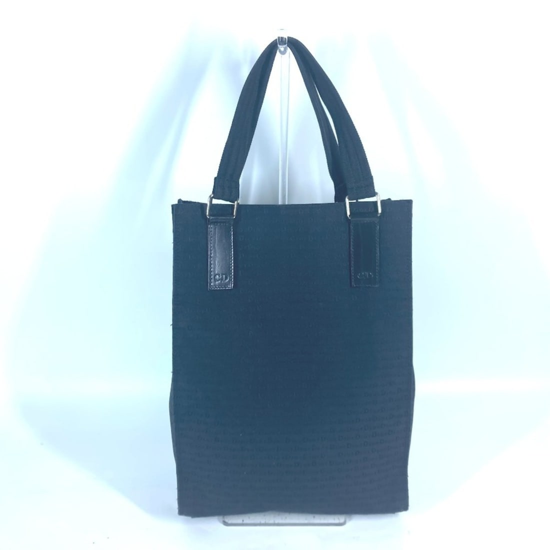 Christian Dior Dior Shoulder Bag Tote Leather Canvas Women's Black L-240725-3: --- Catalog ---Category: SizeSize (HxWxD): 36cm x 26cm x 10cm / 14.17'' x 10.23'' x 3.93''Category: DesignType: Shoulder bag, Tote bagColor: BlackGender: Men,WomenMaterial: Leather , Canvas Category: 