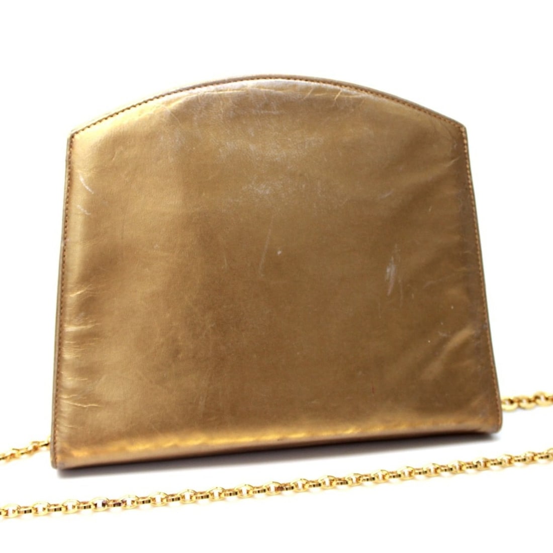 Salvatore Ferragamo Pochette Chain Bag Shoulder Leather Women's Gold: --- Catalog ---Category: SizeSize (HxWxD): 19cm x 23cm x 9cm / 7.48'' x 9.05'' x 3.54''Category: DesignType: Pochette, Shoulder bagColor: GoldGender: WomenMaterial: Leather Category: GeneralBrand: Sal
