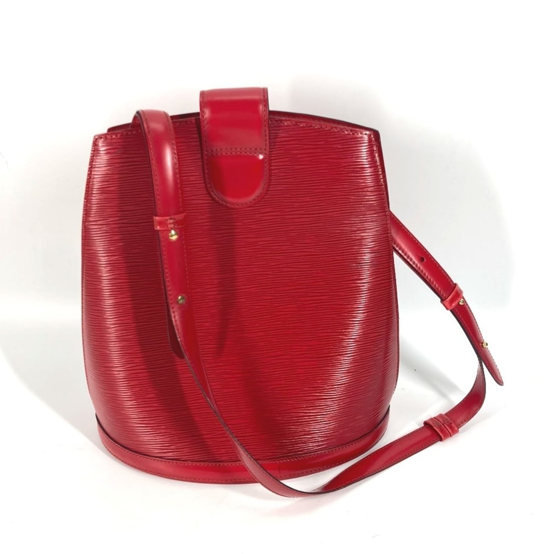 LOUIS VUITTON M52257 Epi Cluny Shoulder Bag Leather Women's Castilian Red OT-240518-6: --- Catalog ---Category: SizeSize (HxWxD): 29cm x 26cm x 16.5cm / 11.41'' x 10.23'' x 6.49''Category: DesignType: Shoulder bagColor: Castilian red, Red colorGender: WomenMaterial: Epi leather Category