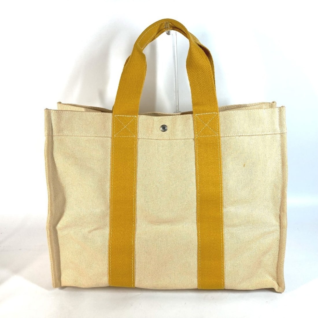 HERMES Bora GM Tote Bag Shoulder Canvas Women's Yellow D-240605-14: --- Catalog ---Category: SizeSize (HxWxD): 35.5cm x 48.5cm x 24cm / 13.97'' x 19.09'' x 9.44''Category: DesignType: Shoulder bag, Tote bagColor: YellowGender: Men,WomenMaterial: Canvas Category: Gener