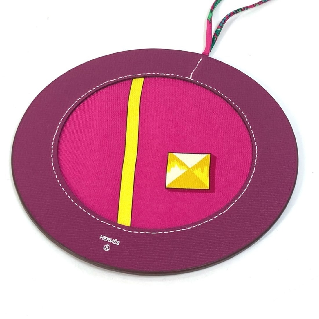 HERMES Petit H Bag Charm Epson Silk Women's Rouge Rose Purple G-230925-73: --- Catalog ---Category: SizeSize (HxWxD): 150.00mm x 155.00mm / 5.91'' x 6.10''Category: DesignType: Handbag charmColor: PurpleGender: Women,MenMaterial: Epsom leather, SilkCategory: GeneralBrand: He