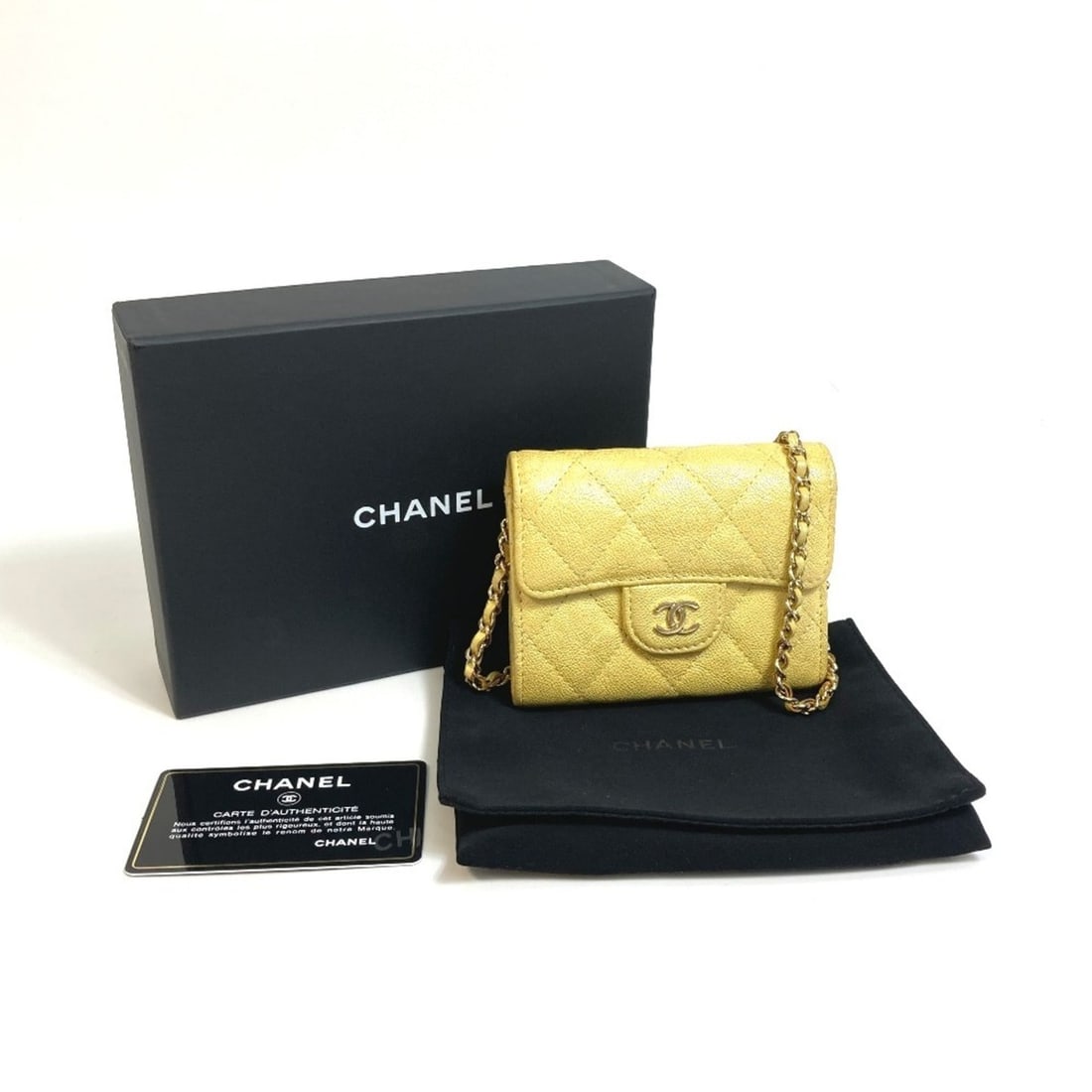 CHANEL AP0238 CC Coco Mark Matelasse Chain Wallet Wallet/Coin Case Caviar Skin Women's Metallic: --- Catalog ---Category: SizeSize (HxWxD): 8.5cm x 11cm x 2cm / 3.34'' x 4.33'' x 0.78''Category: DesignType: Chain/Shoulder walletColor: Metallic yellowGender: WomenMaterial: Caviar leather Category: