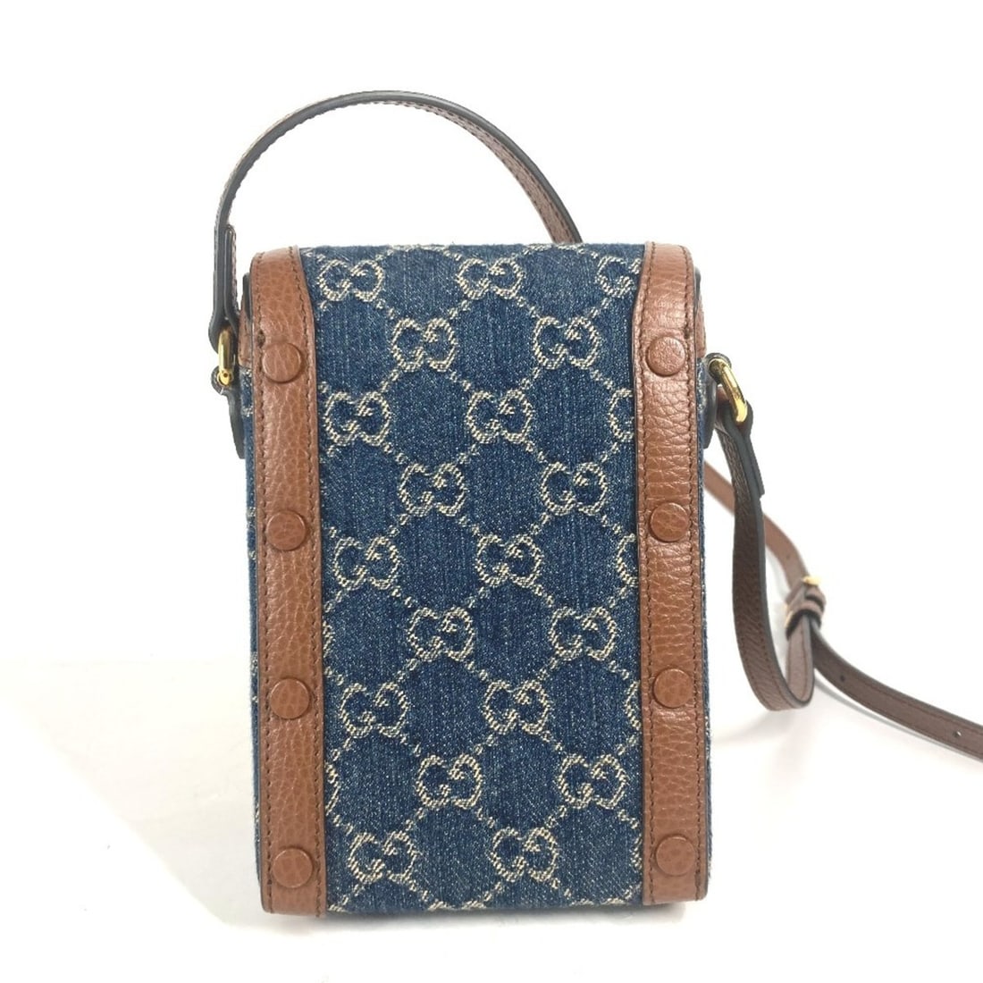 GUCCI 625615 GG Denim Horsebit 1955 Bag Pochette Shoulder Leather Women's Blue x Brown E-240605-12: --- Catalog ---Category: SizeSize (HxWxD): 17cm x 11cm x 4.5cm / 6.69'' x 4.33'' x 1.77''Strap Length: 113cm / 44.48''Category: DesignType: Pochette, Shoulder bagColor: Blue, BrownGender: WomenMateria
