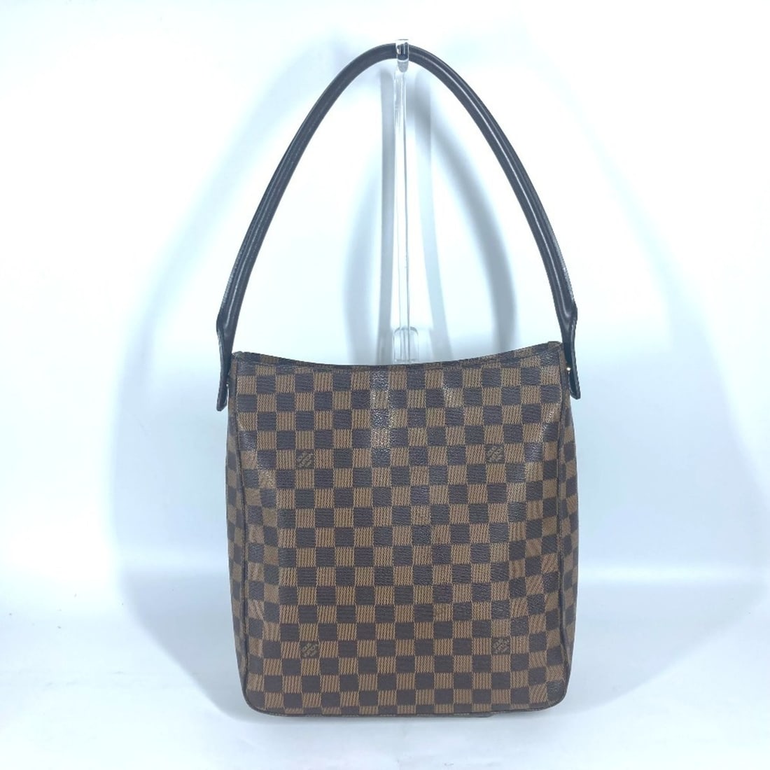 LOUIS VUITTON N51144 Damier Looping GM Shoulder Bag Canvas Women's Ebene Brown G-240825-12: --- Catalog ---Category: SizeSize (HxWxD): 30.5cm x 27.5cm x 10cm / 12'' x 10.82'' x 3.93''Category: DesignType: Shoulder bagColor: Brown, Damier Canvas, EbeneGender: WomenClosure: ZipperMaterial: Dam
