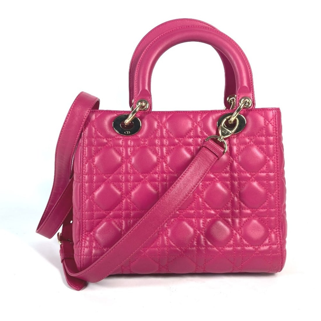 Christian Dior Dior Lady Tote Bag Shoulder Handbag Lambskin Women's Pink G-241010-9: --- Catalog ---Category: SizeSize (HxWxD): 19.5cm x 23.5cm x 10cm / 7.67'' x 9.25'' x 3.93''Category: DesignType: Handbag, Shoulder bag, Tote bagColor: PinkGender: WomenMaterial: Leather Hardware Colo