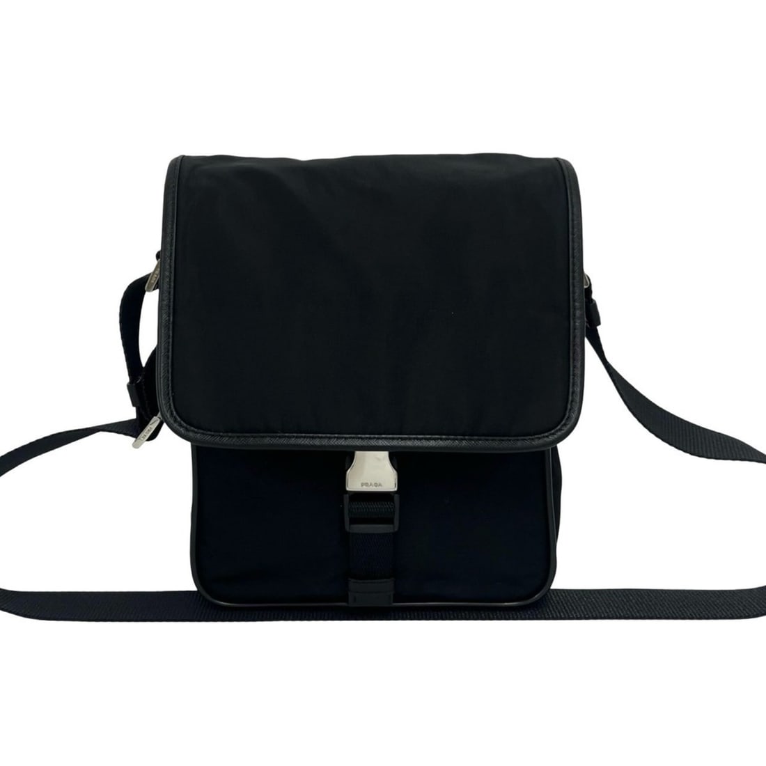 PRADA Prada Triangle Logo Plate Hardware Nylon Saffiano Leather Genuine Shoulder Bag Pouch Black: --- Catalog ---Category: SizeSize (HxWxD): 22.5cm x 19cm x 7.5cm / 8.85'' x 7.48'' x 2.95''Category: DesignType: Pochette, Shoulder bagColor: BlackGender: WomenMaterial: Nylon , Leather Category: Gene