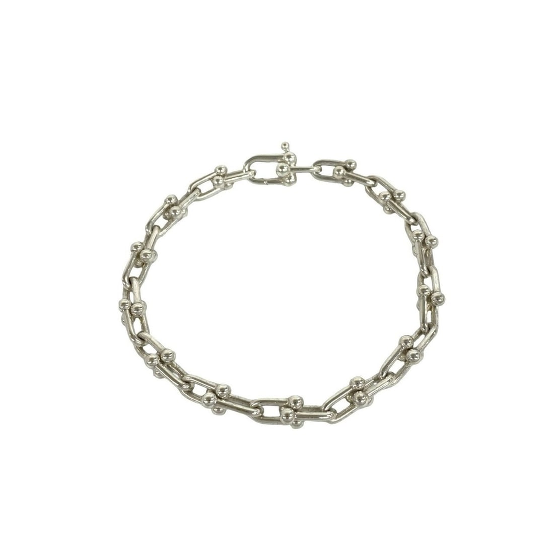 TIFFANY&Co. Tiffany HardWear Small Link Bracelet, 28 links, Sterling Silver 925 Chain Bangle, 99614: --- Catalog ---Category: SizeLength: 18.5cm / 7.28''Category: DesignType: BangleColor: SilverGender: WomenMaterial: Silver 925Category: GeneralBrand: Tiffany--- Item List ---Section: ConditionRanking: