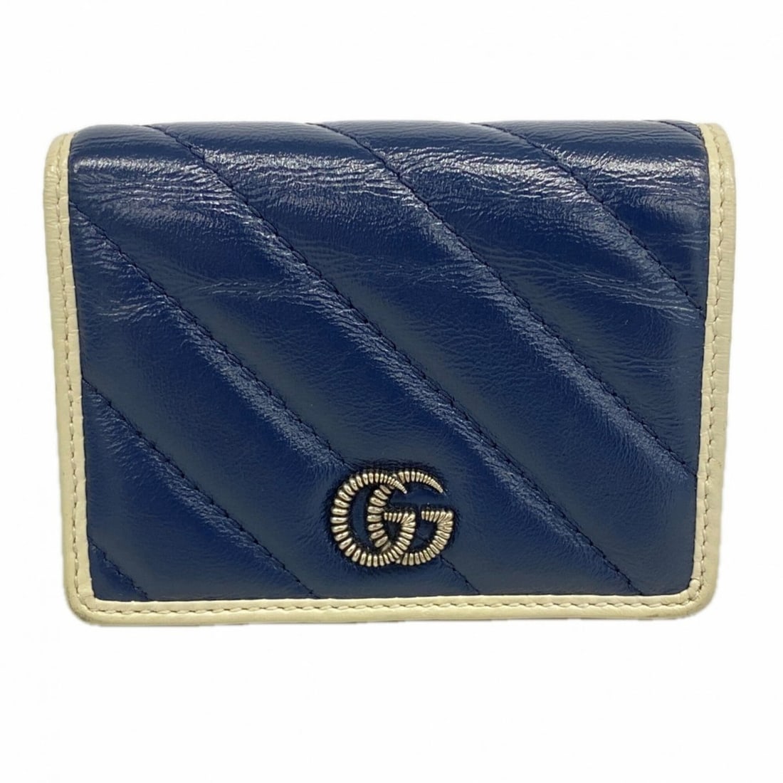 Gucci GG Marmont Wallet 573811 Leather Navy White Women's: --- Catalog ---Category: SizeSize (HxWxD): 8cm x 11cm x 3.5cm / 3.14'' x 4.33'' x 1.37''Category: DesignType: Wallet (bi-fold)Color: Navy, WhiteGender: WomenMaterial: Leather Category: GeneralMPN: 573